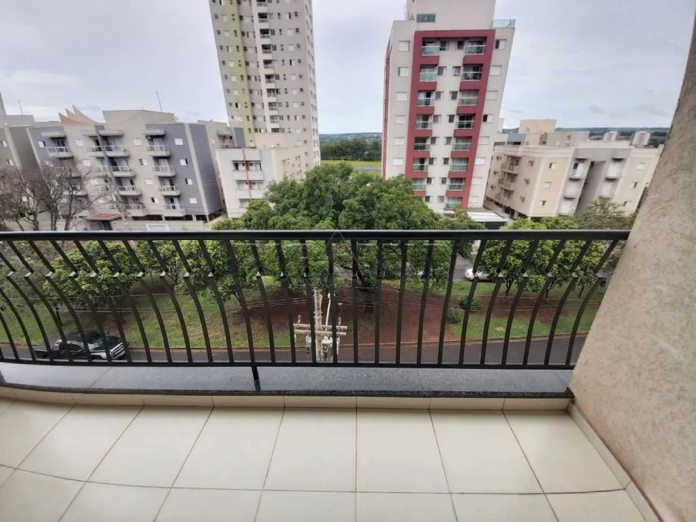 Alugar Apartamento / Padr&atilde;o em Ribeir&atilde;o Preto R$ 1.850,00 - Foto 3