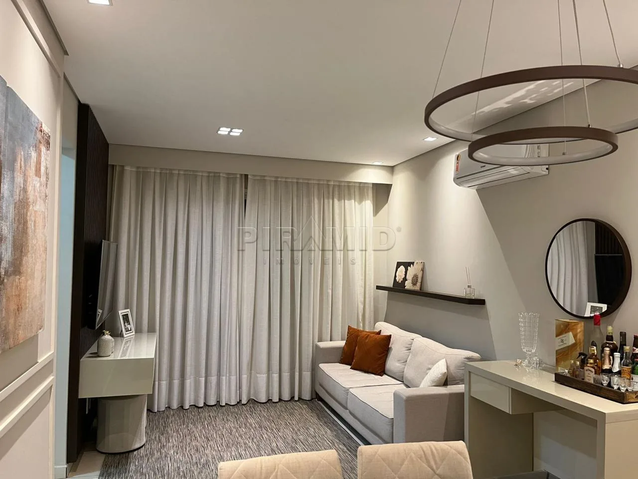 Alugar Apartamento / Padr&atilde;o em Ribeir&atilde;o Preto R$ 1.400,00 - Foto 2