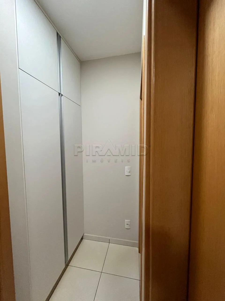 Alugar Apartamento / Padr&atilde;o em Ribeir&atilde;o Preto R$ 1.400,00 - Foto 9