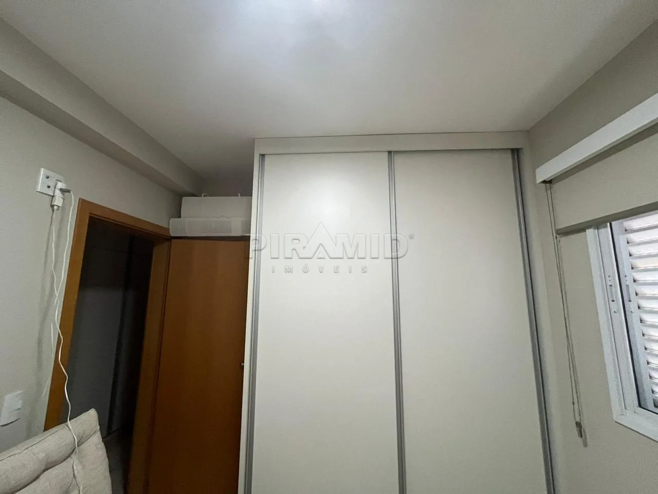 Alugar Apartamento / Padr&atilde;o em Ribeir&atilde;o Preto R$ 1.400,00 - Foto 14