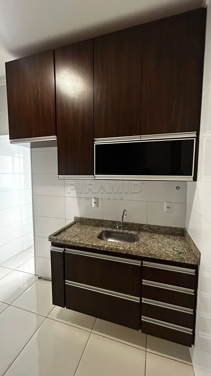 Alugar Apartamento / Padr&atilde;o em Ribeir&atilde;o Preto R$ 2.300,00 - Foto 26