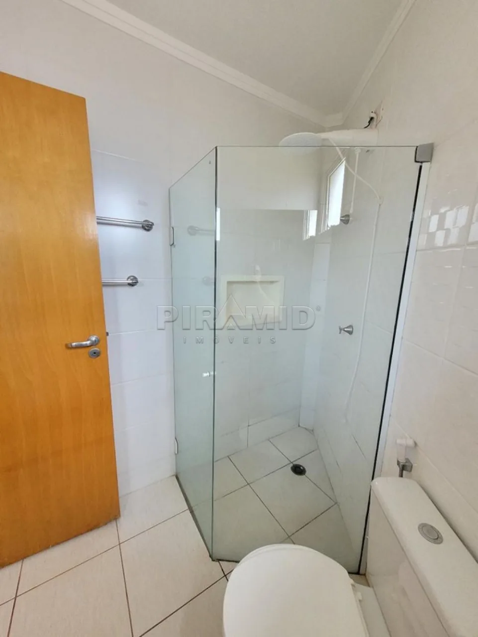Alugar Apartamento / Padr&atilde;o em Ribeir&atilde;o Preto R$ 1.600,00 - Foto 7