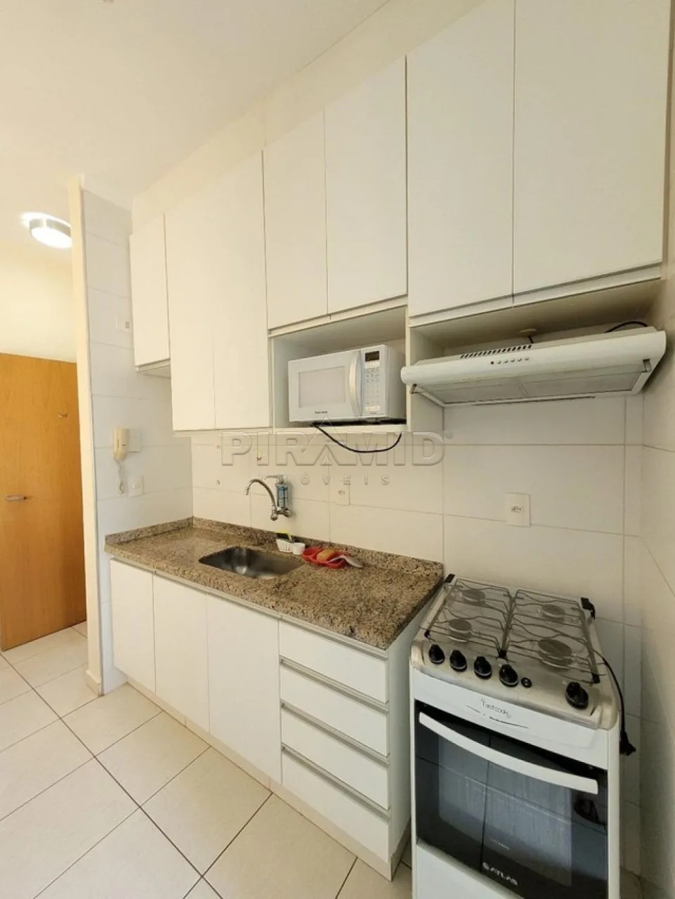 Alugar Apartamento / Padr&atilde;o em Ribeir&atilde;o Preto R$ 1.600,00 - Foto 11