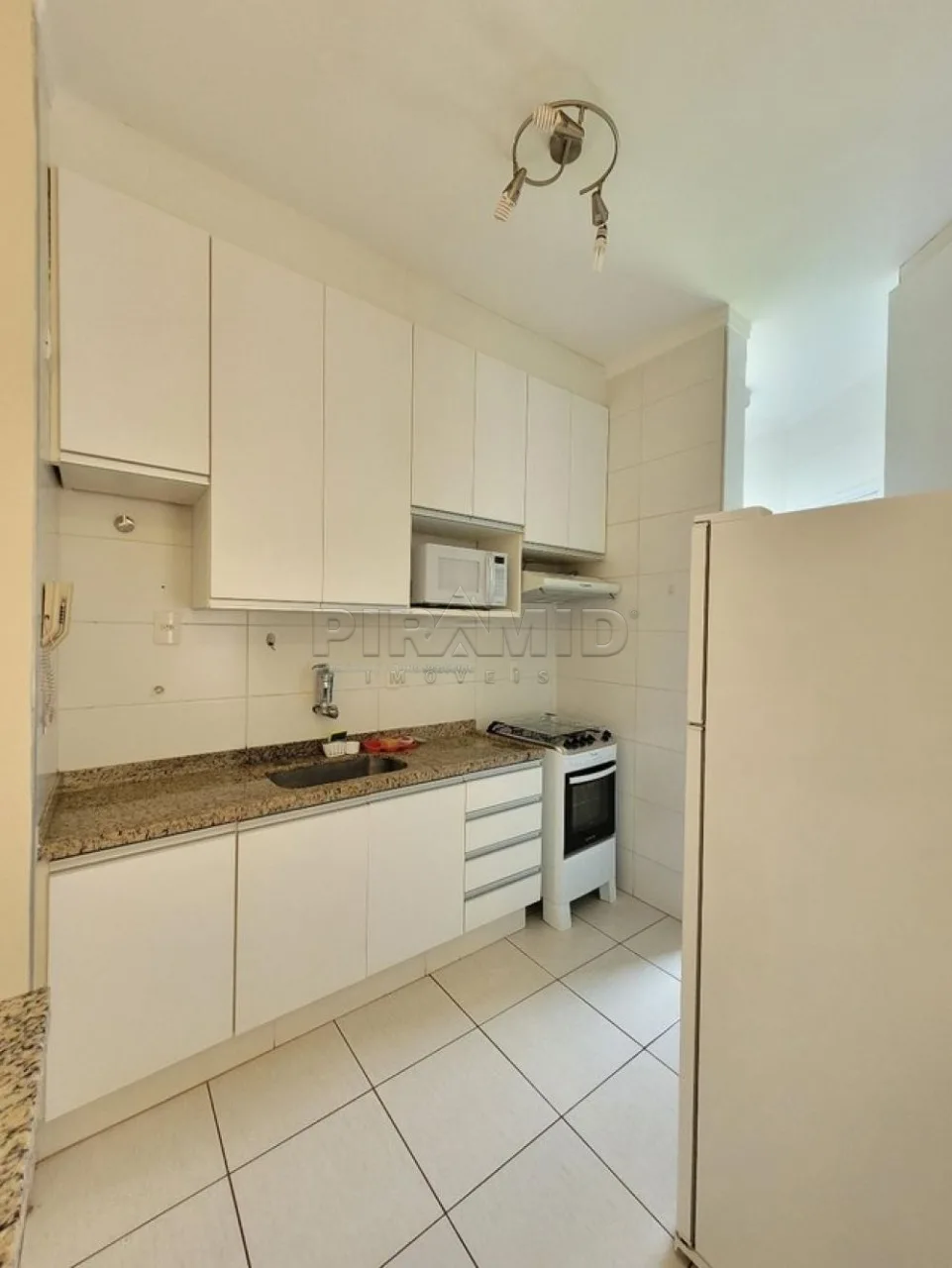 Alugar Apartamento / Padr&atilde;o em Ribeir&atilde;o Preto R$ 1.600,00 - Foto 9