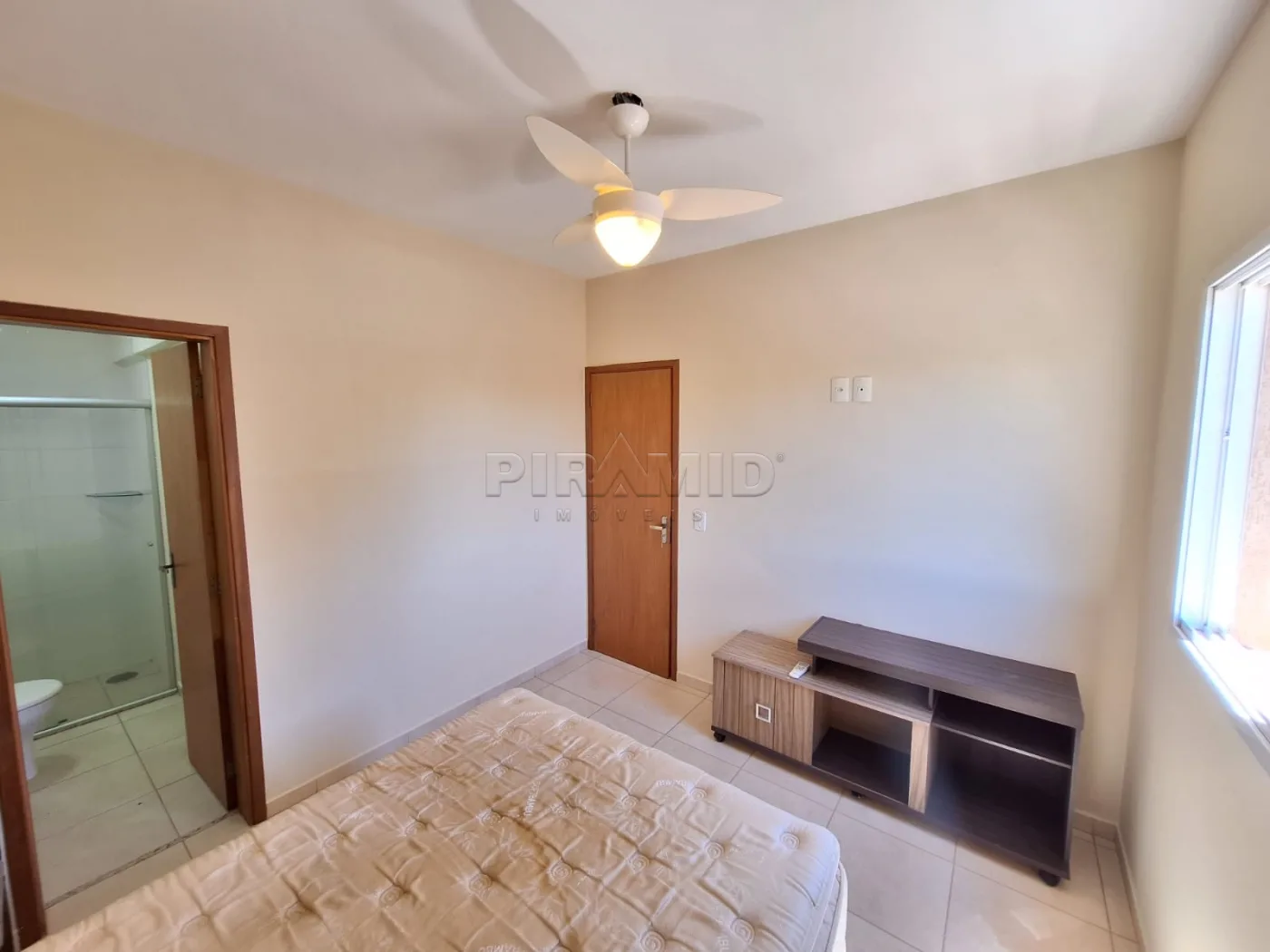 Alugar Apartamento / Padr&atilde;o em Ribeir&atilde;o Preto R$ 2.500,00 - Foto 10