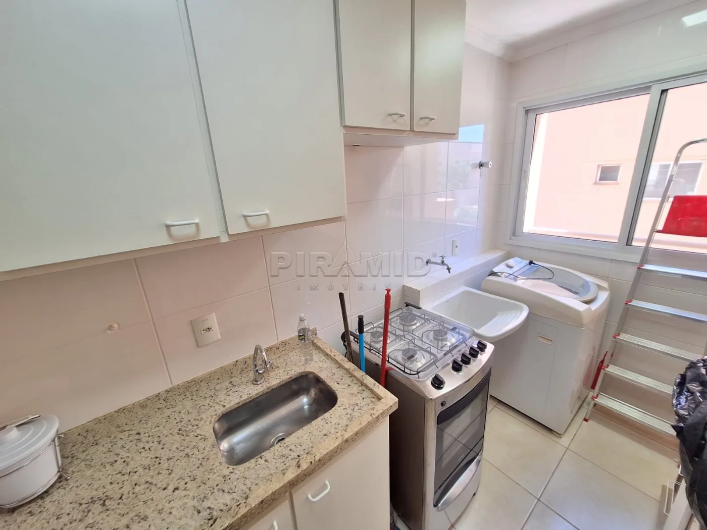 Alugar Apartamento / Padr&atilde;o em Ribeir&atilde;o Preto R$ 2.500,00 - Foto 15