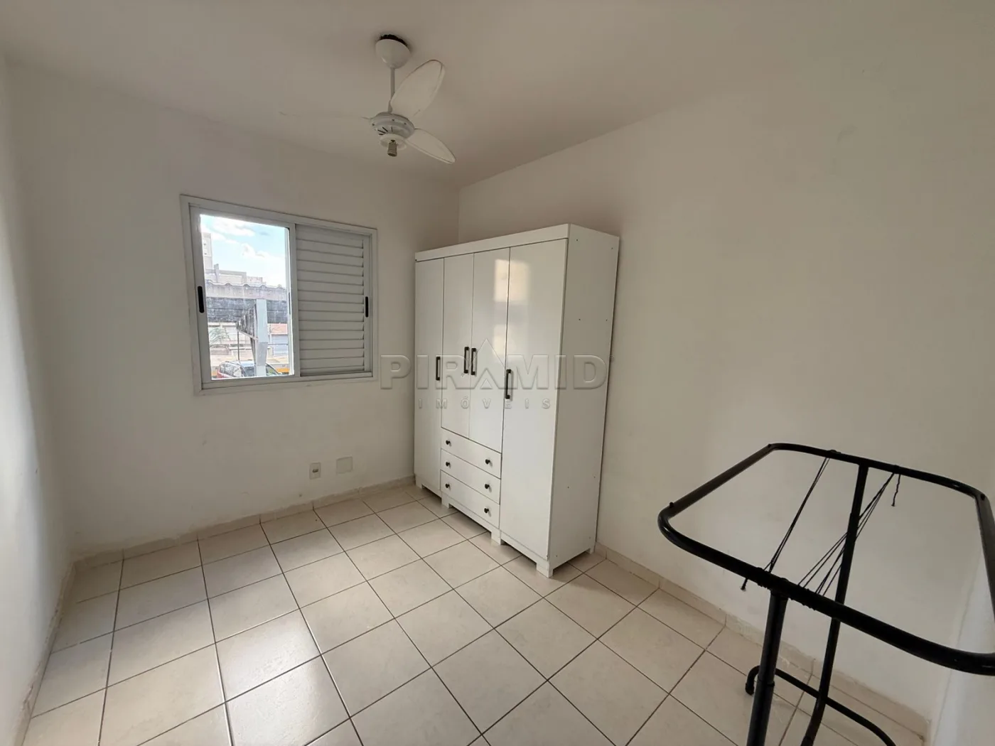 Alugar Apartamento / Padr&atilde;o em Ribeir&atilde;o Preto R$ 1.850,00 - Foto 7