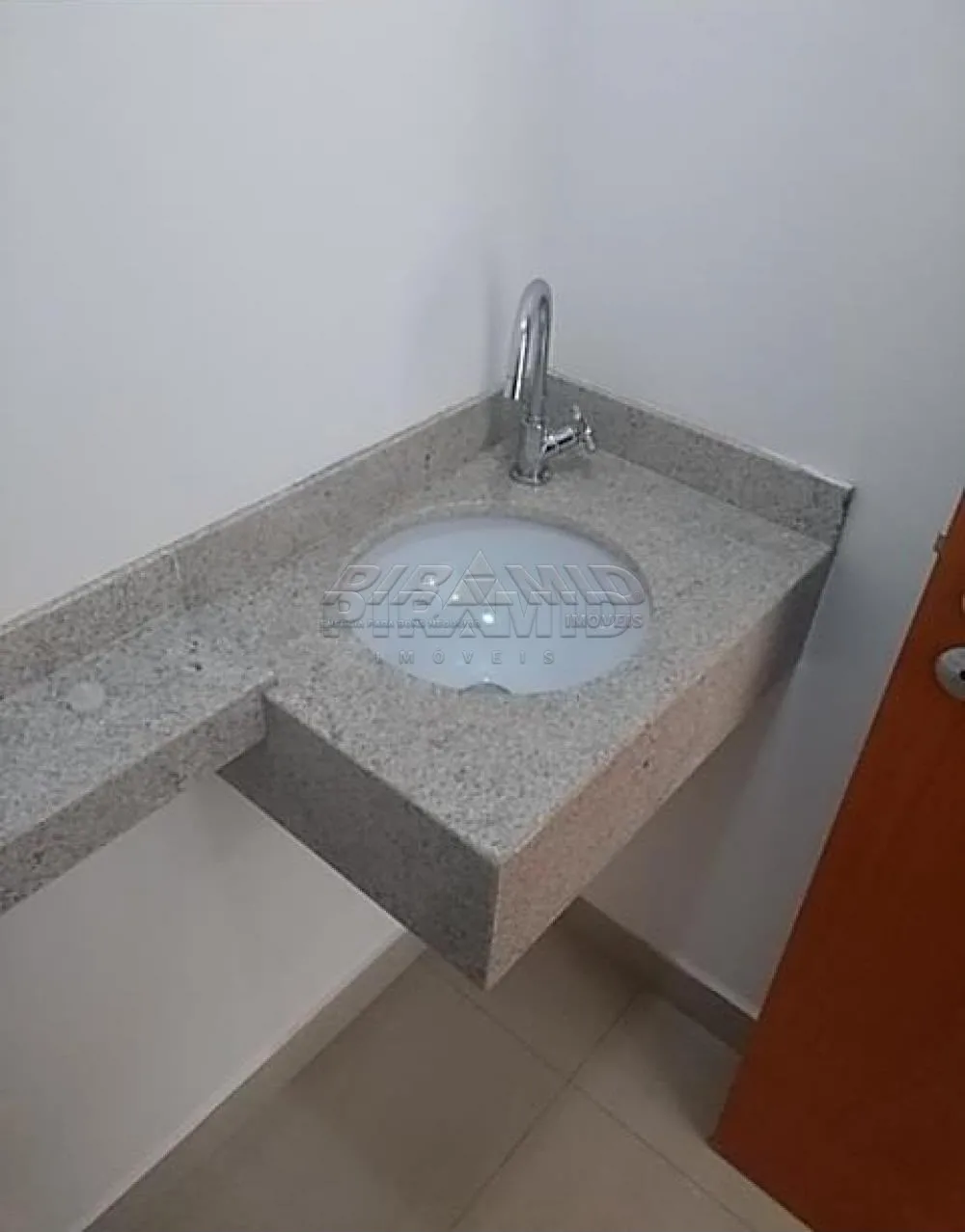 Alugar Apartamento / Padr&atilde;o em Ribeir&atilde;o Preto R$ 2.500,00 - Foto 3