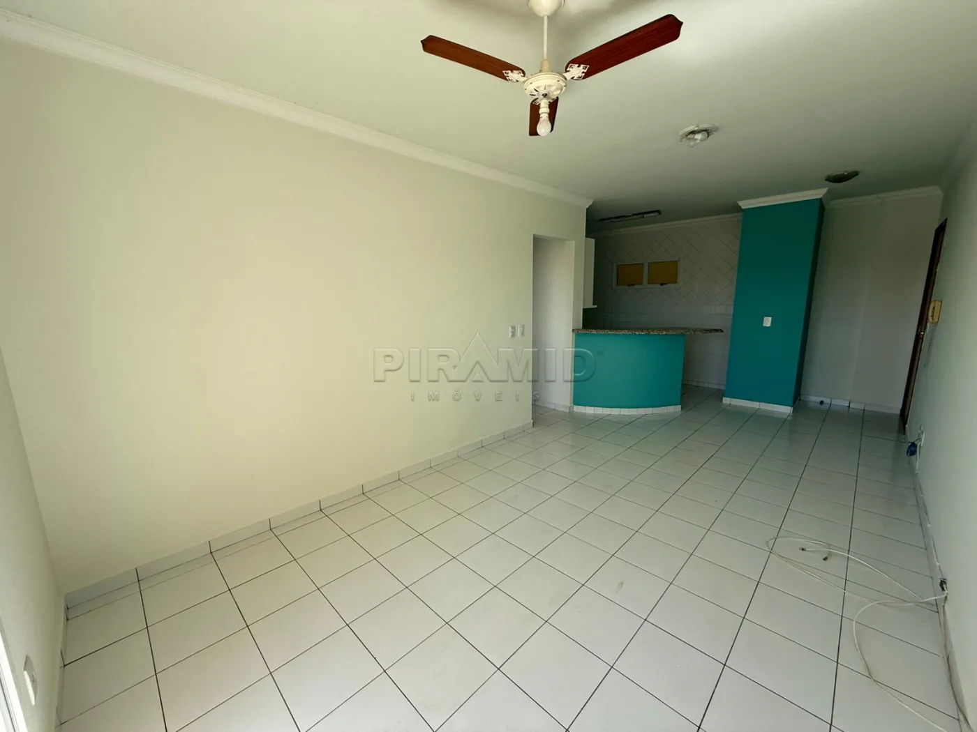 Alugar Apartamento / Padr&atilde;o em Ribeir&atilde;o Preto R$ 1.500,00 - Foto 2