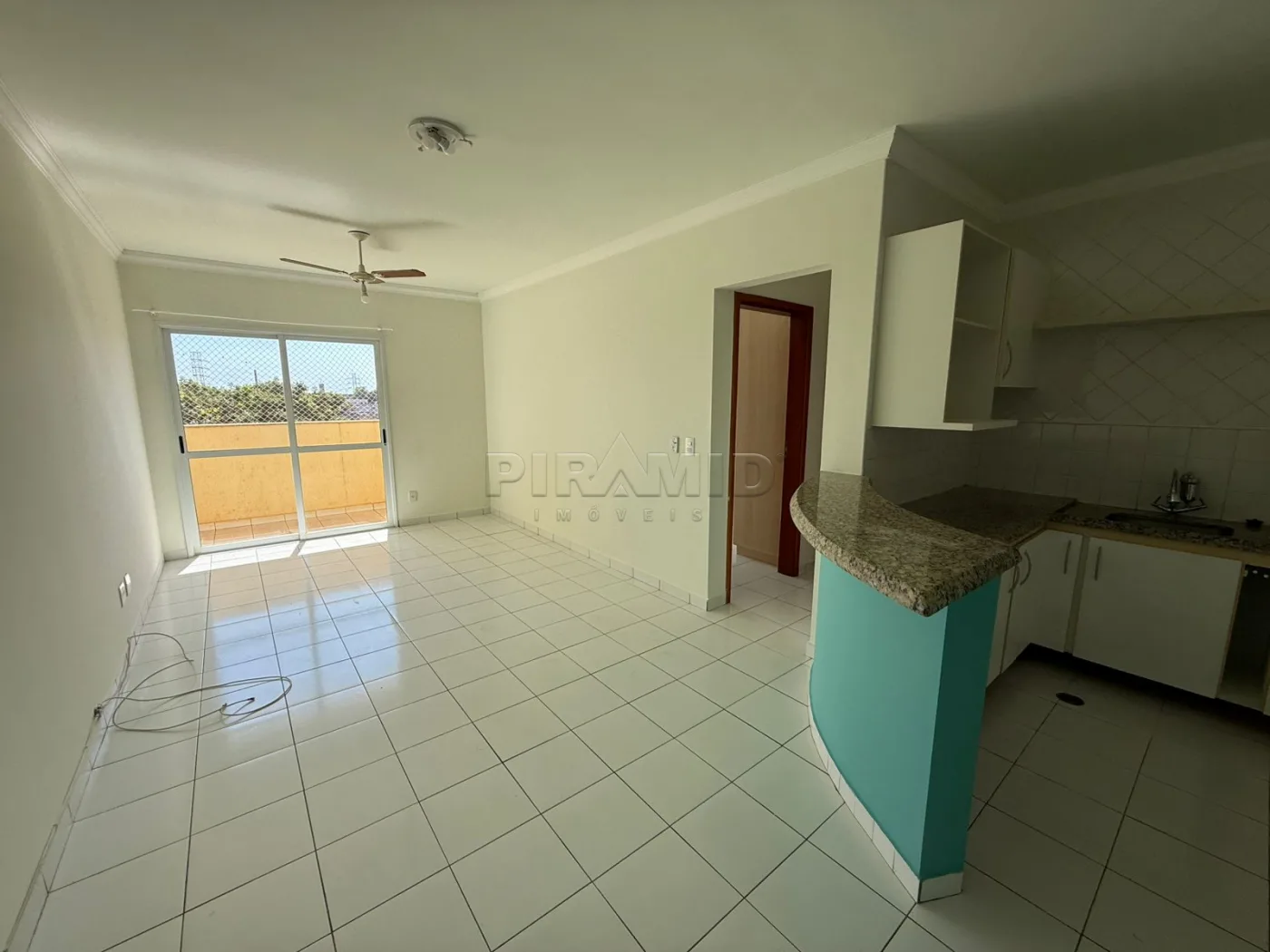 Alugar Apartamento / Padr&atilde;o em Ribeir&atilde;o Preto R$ 1.500,00 - Foto 3