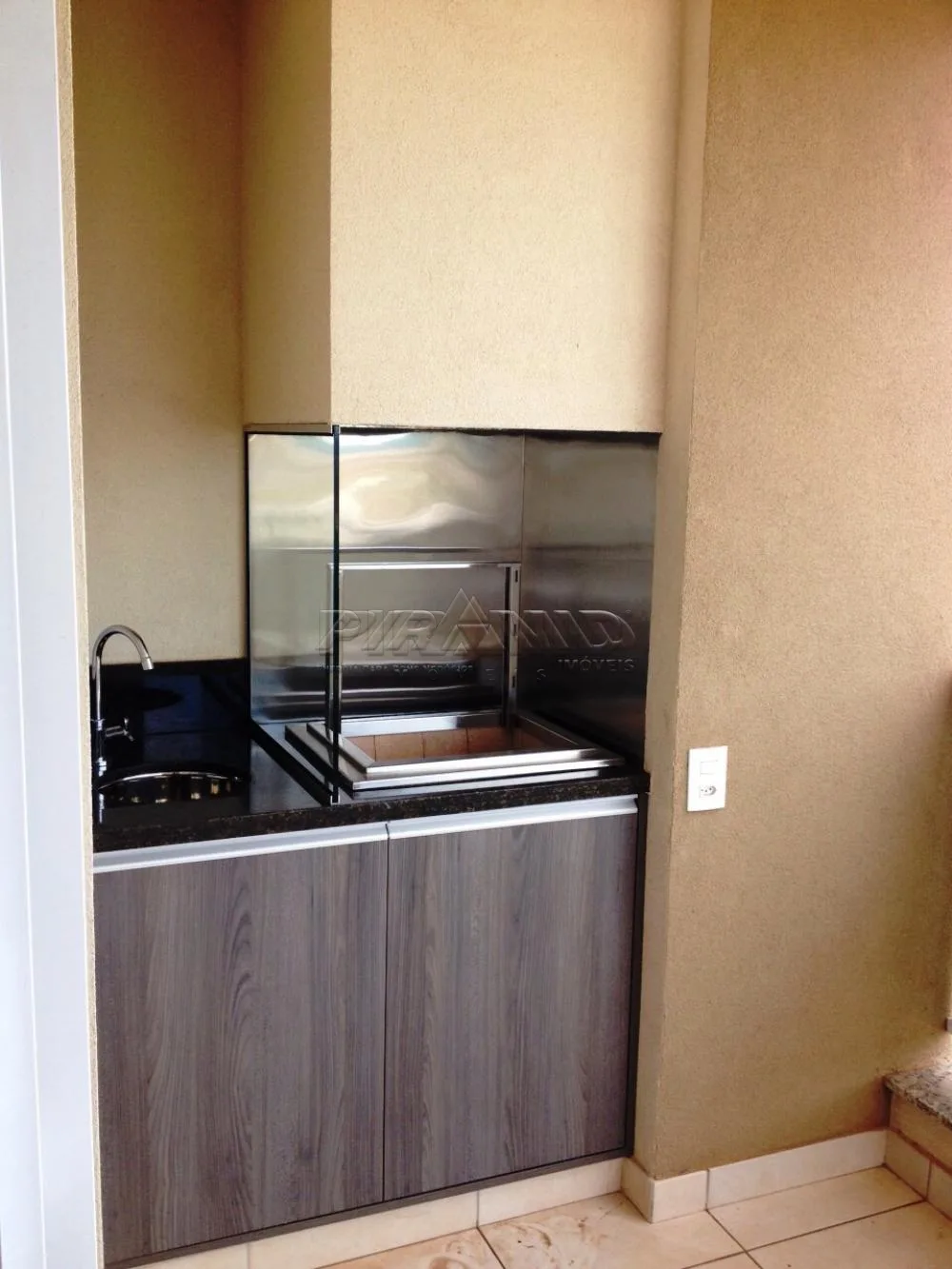 Alugar Apartamento / Padr&atilde;o em Ribeir&atilde;o Preto R$ 3.400,00 - Foto 2