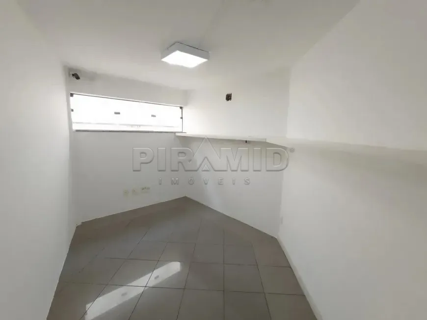 Alugar Comercial / Pr&eacute;dio em Ribeir&atilde;o Preto R$ 30.000,00 - Foto 12