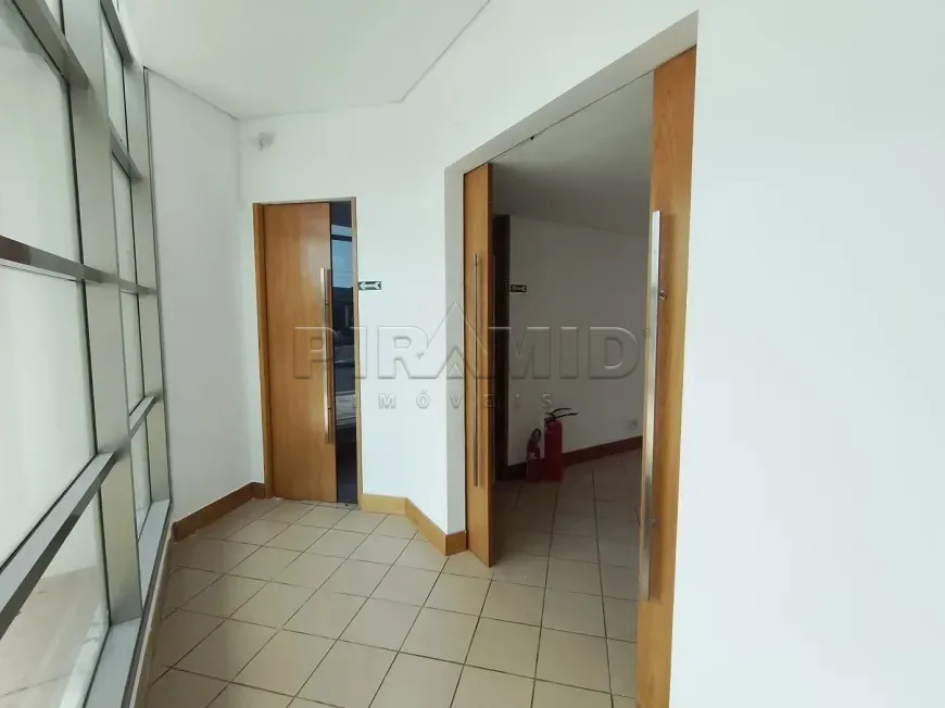 Alugar Comercial / Pr&eacute;dio em Ribeir&atilde;o Preto R$ 30.000,00 - Foto 16