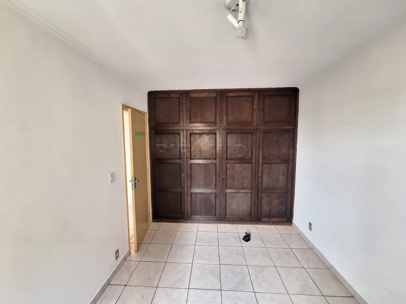 Alugar Apartamento / Padr&atilde;o em Ribeir&atilde;o Preto R$ 1.200,00 - Foto 7