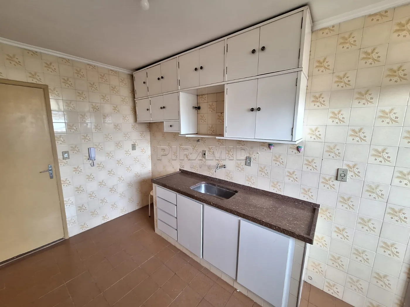 Alugar Apartamento / Padr&atilde;o em Ribeir&atilde;o Preto R$ 1.200,00 - Foto 10