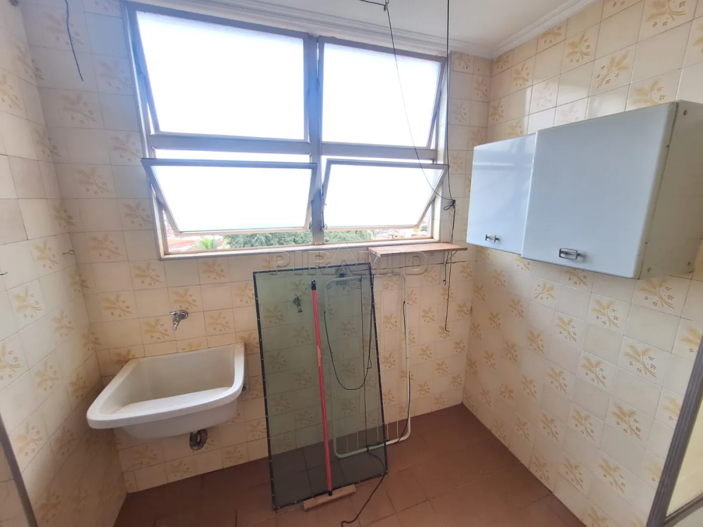 Alugar Apartamento / Padr&atilde;o em Ribeir&atilde;o Preto R$ 1.200,00 - Foto 12