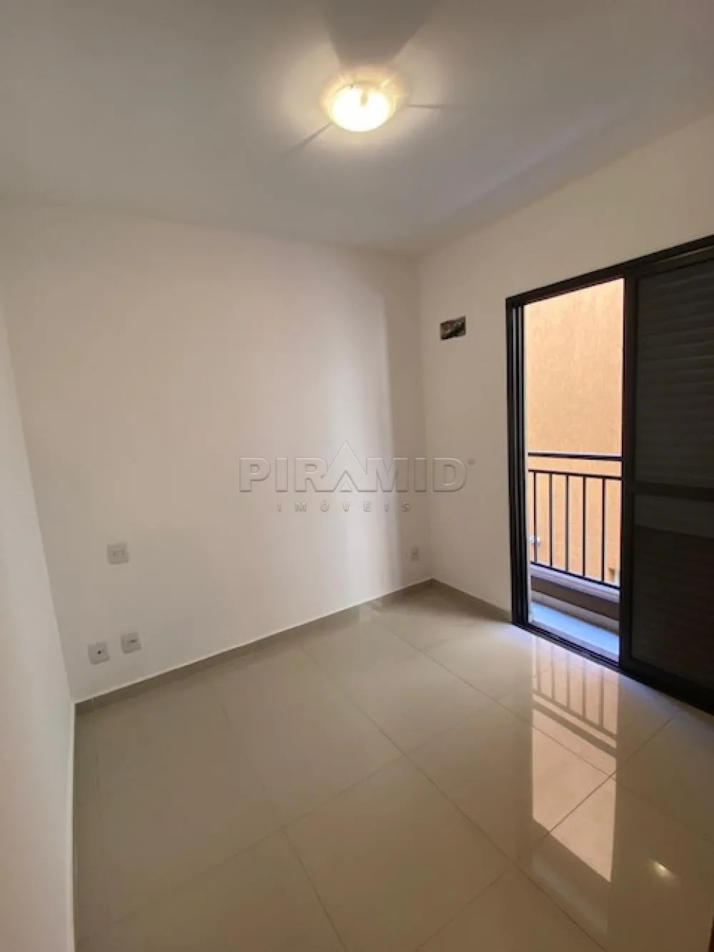 Alugar Apartamento / Padr&atilde;o em Ribeir&atilde;o Preto R$ 1.650,00 - Foto 8