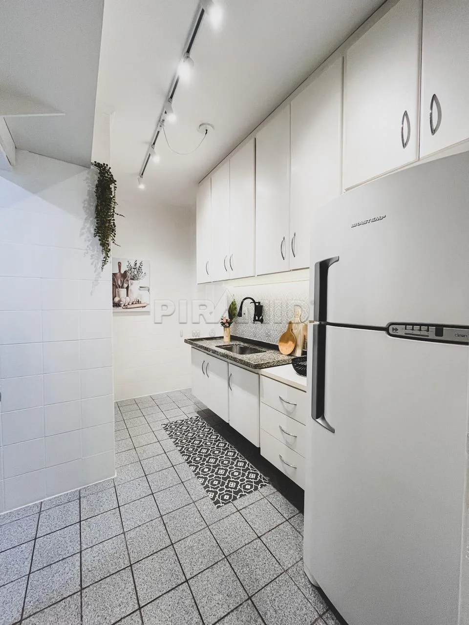 Alugar Apartamento / Padr&atilde;o em Ribeir&atilde;o Preto R$ 2.800,00 - Foto 19