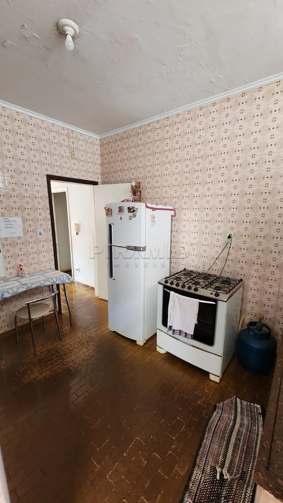 Alugar Casa / Padr&atilde;o em Ribeir&atilde;o Preto R$ 1.250,00 - Foto 12