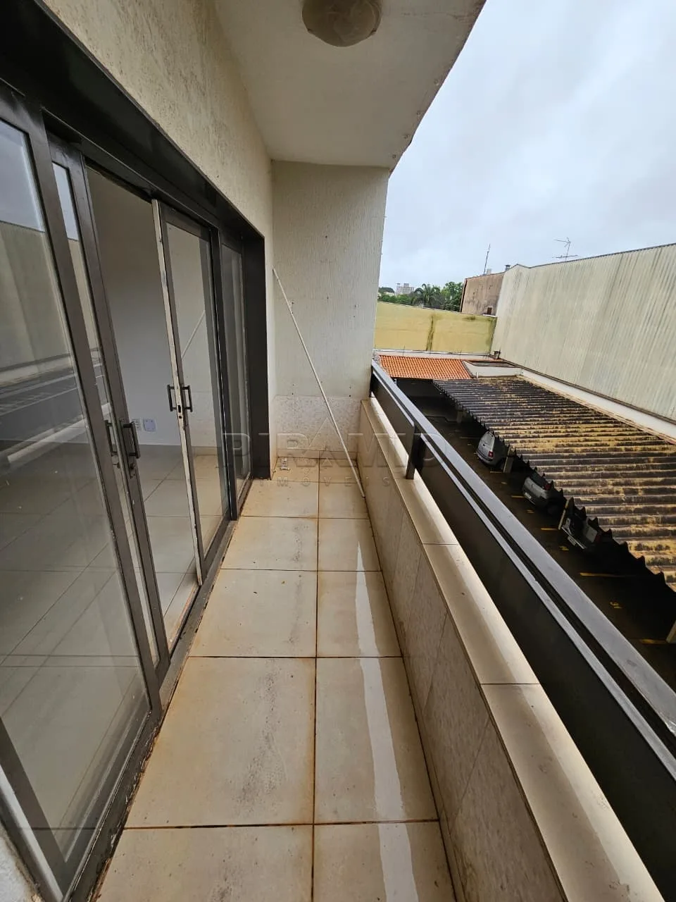 Alugar Apartamento / Padr&atilde;o em Ribeir&atilde;o Preto R$ 1.250,00 - Foto 3