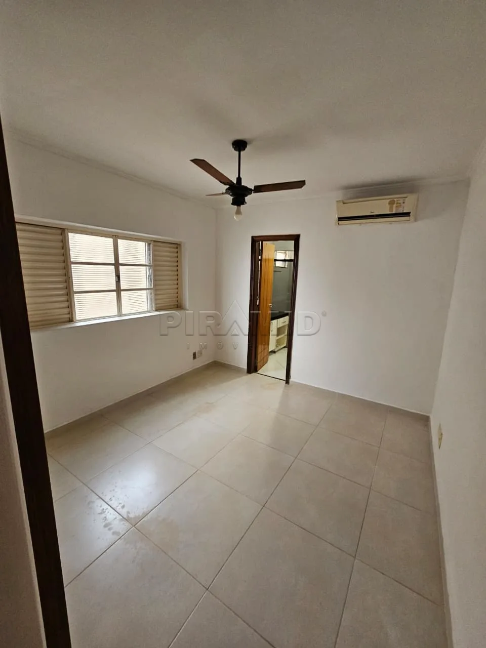 Alugar Apartamento / Padr&atilde;o em Ribeir&atilde;o Preto R$ 1.250,00 - Foto 5