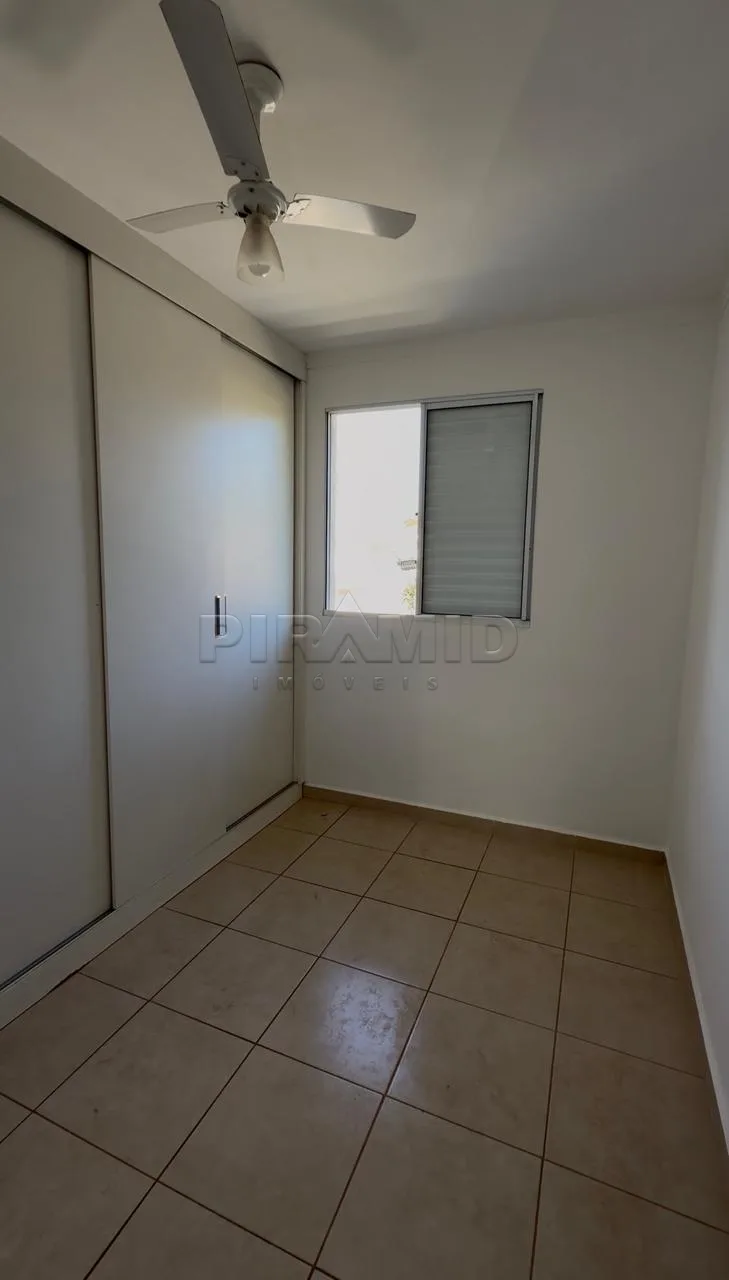 Alugar Casa / Condom&iacute;nio em Ribeir&atilde;o Preto R$ 2.000,00 - Foto 17