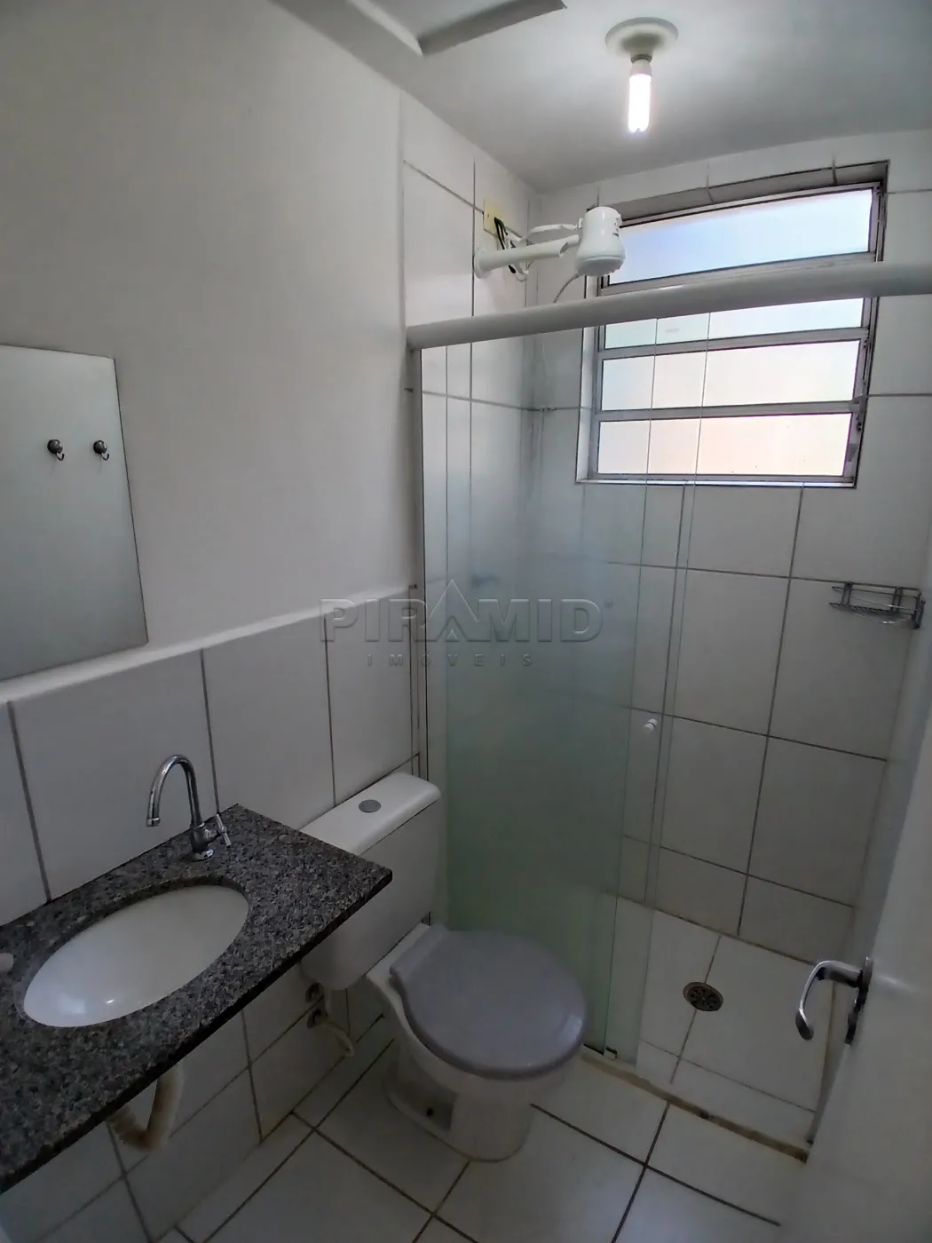 Alugar Apartamento / Padr&atilde;o em Ribeir&atilde;o Preto R$ 1.100,00 - Foto 8