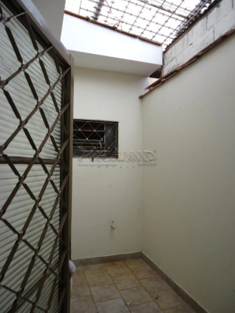 Comprar Casa / Padr&atilde;o em Ribeir&atilde;o Preto R$ 370.000,00 - Foto 18