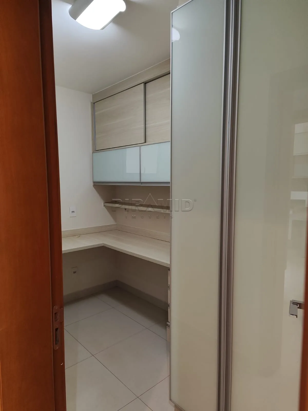Alugar Apartamento / Padr&atilde;o em Ribeir&atilde;o Preto R$ 7.500,00 - Foto 14