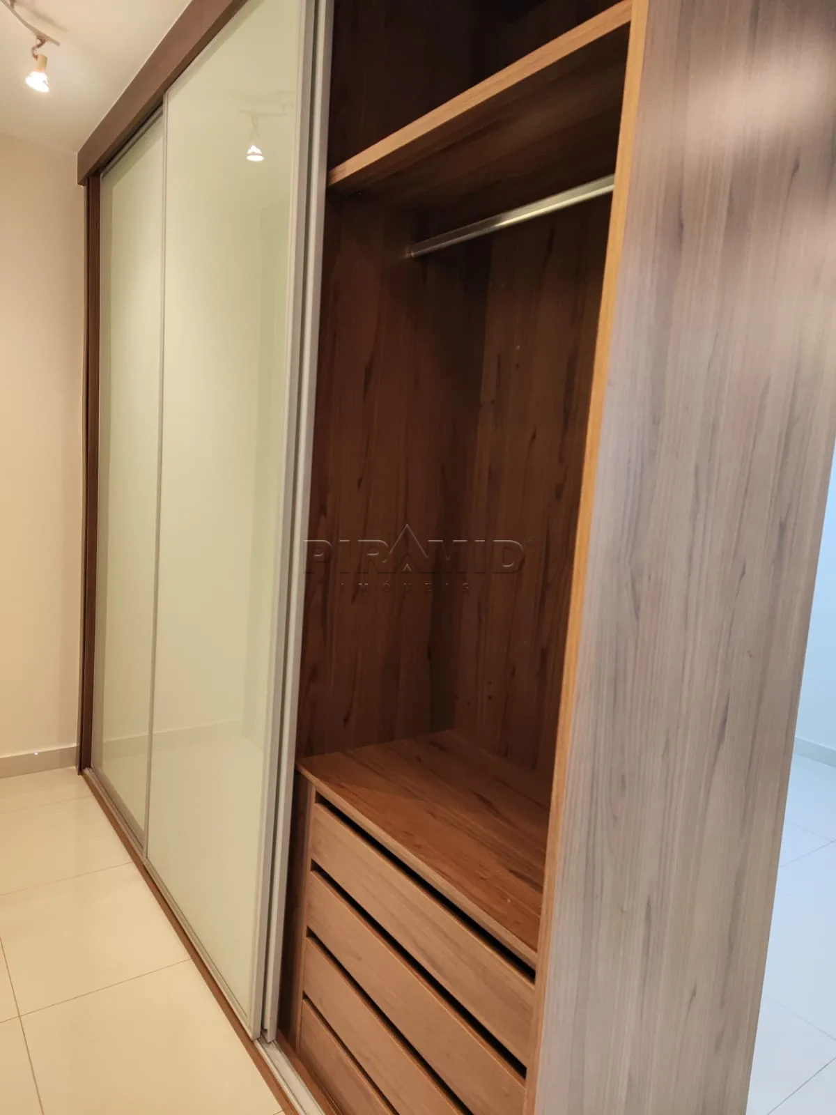 Alugar Apartamento / Padr&atilde;o em Ribeir&atilde;o Preto R$ 7.500,00 - Foto 37