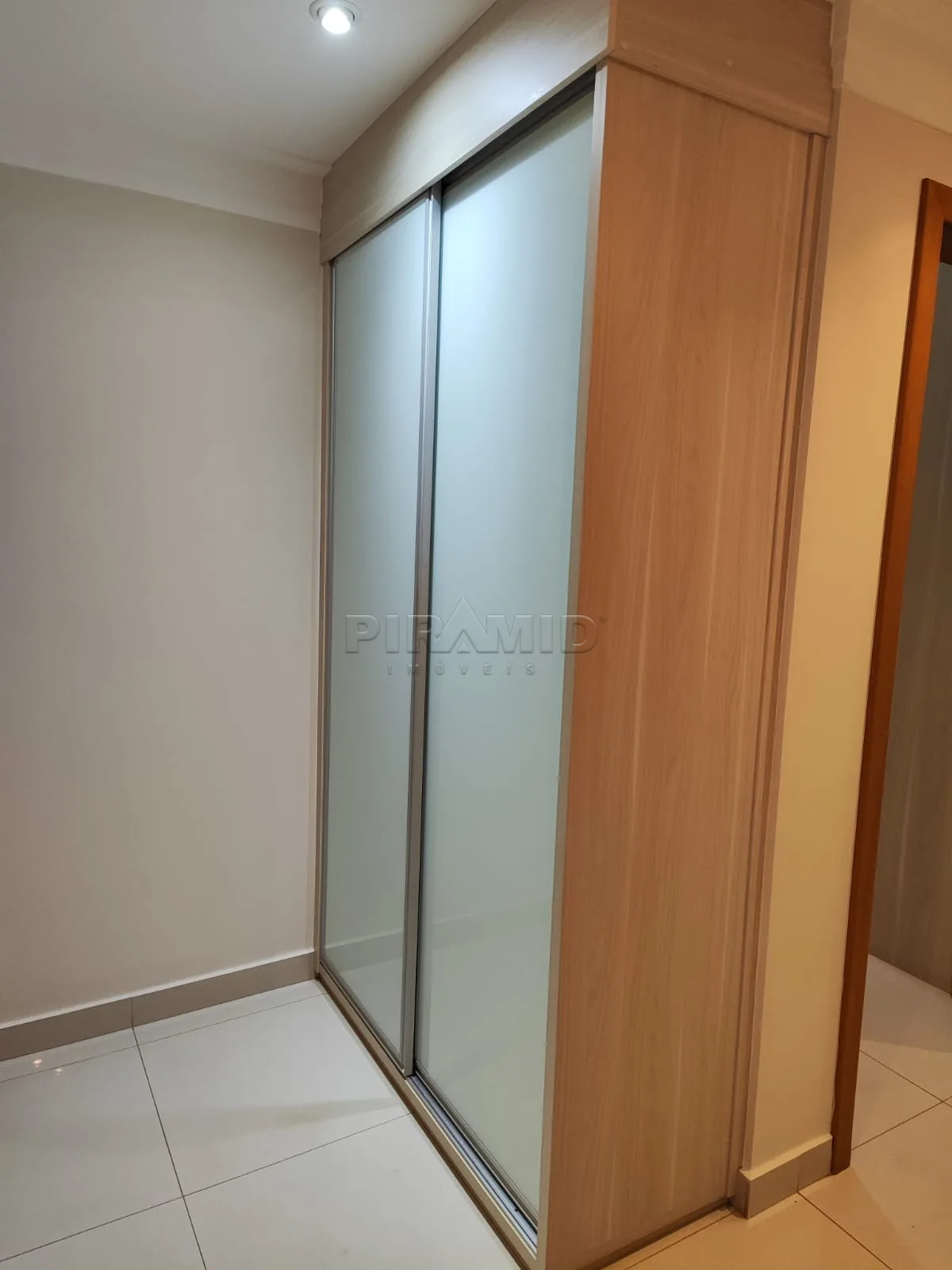 Alugar Apartamento / Padr&atilde;o em Ribeir&atilde;o Preto R$ 7.500,00 - Foto 25