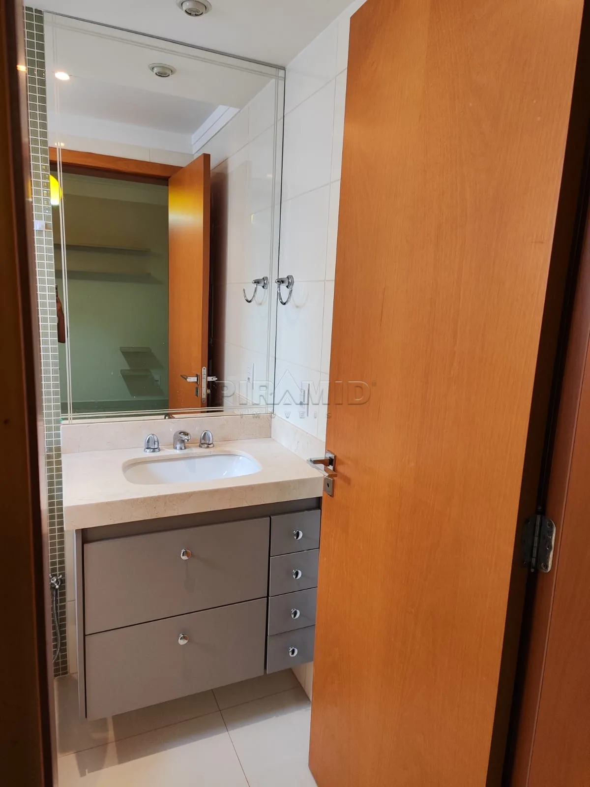 Alugar Apartamento / Padr&atilde;o em Ribeir&atilde;o Preto R$ 7.500,00 - Foto 32