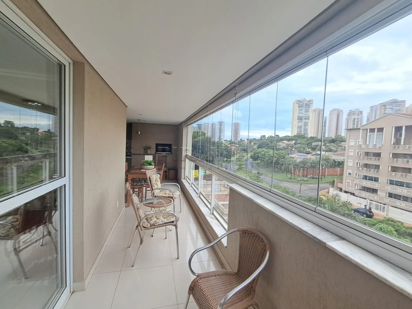 Alugar Apartamento / Padr&atilde;o em Ribeir&atilde;o Preto R$ 6.500,00 - Foto 9