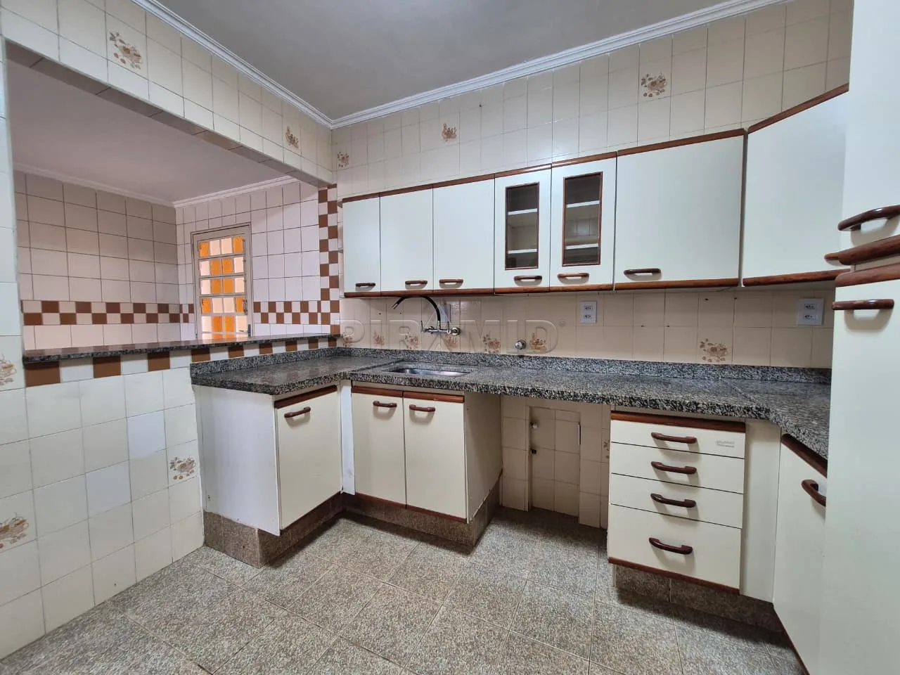Alugar Casa / Padr&atilde;o em Ribeir&atilde;o Preto R$ 4.400,00 - Foto 18