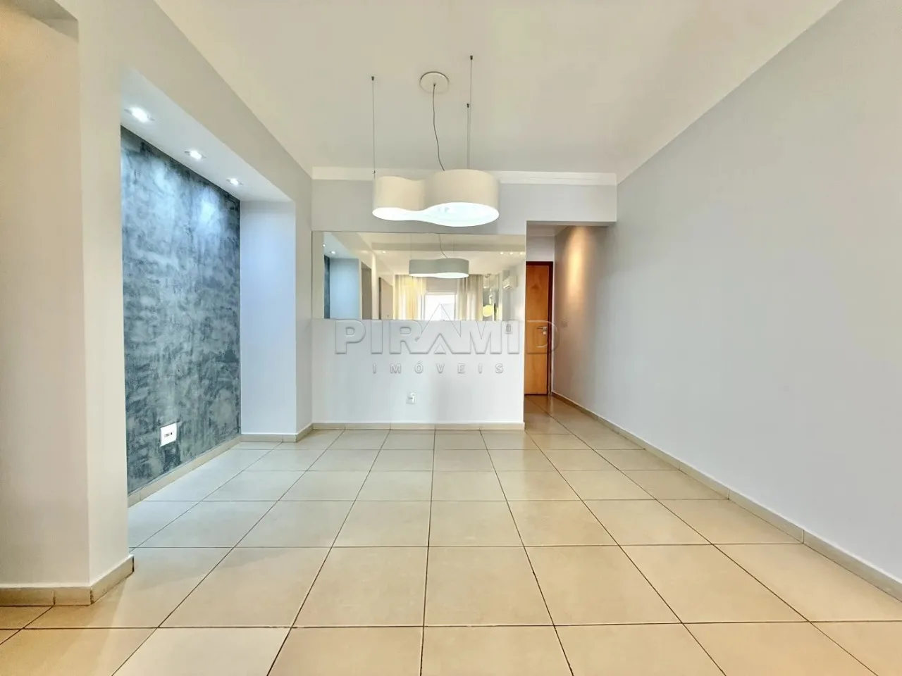 Alugar Apartamento / Padr&atilde;o em Ribeir&atilde;o Preto R$ 2.400,00 - Foto 2