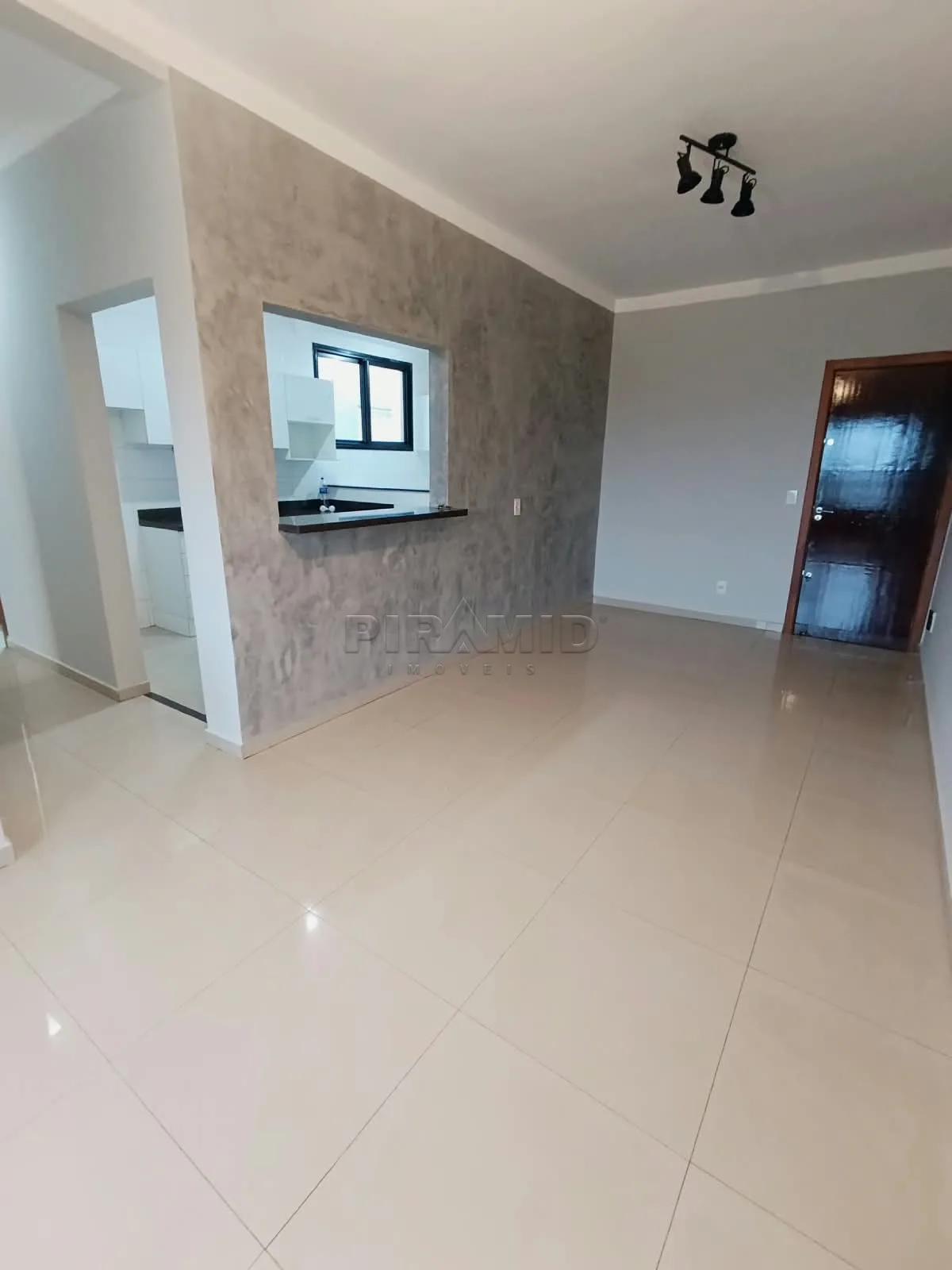 Alugar Apartamento / Padr&atilde;o em Ribeir&atilde;o Preto R$ 2.500,00 - Foto 5