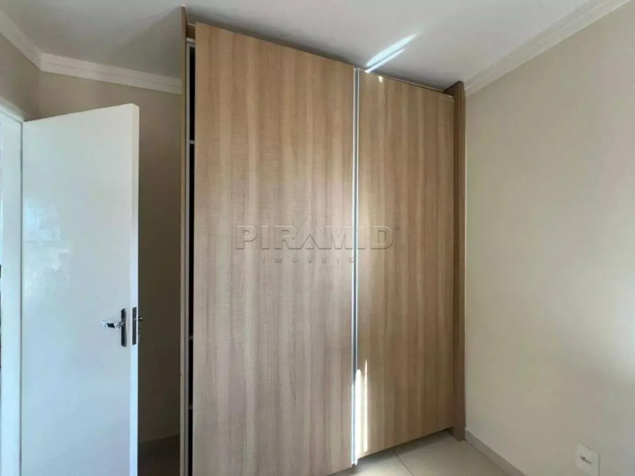 Alugar Apartamento / Padr&atilde;o em Ribeir&atilde;o Preto R$ 2.500,00 - Foto 8