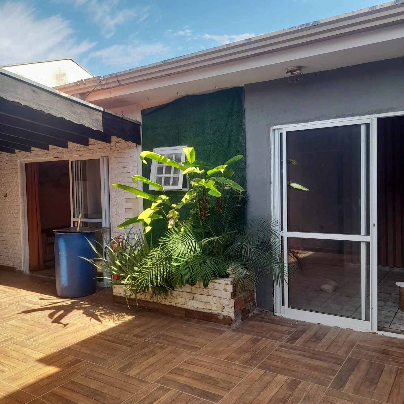 Comprar Casa / Padr&atilde;o em Ribeir&atilde;o Preto R$ 350.000,00 - Foto 1