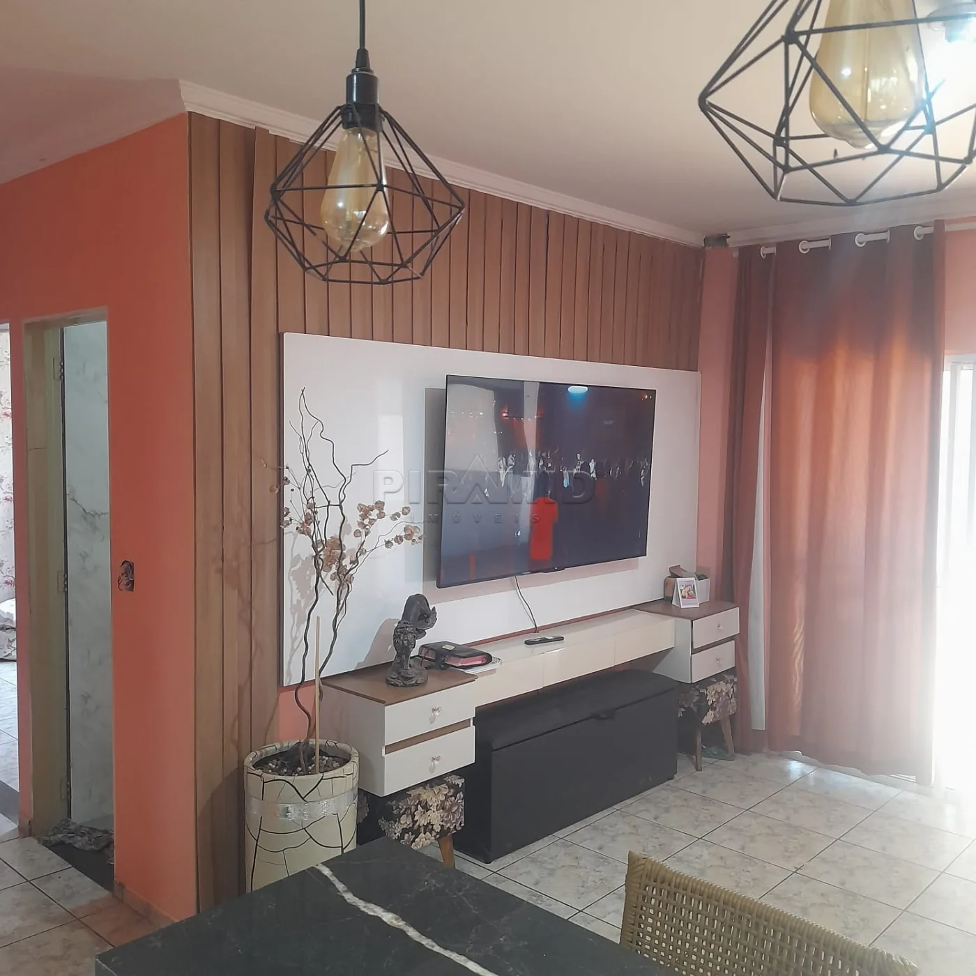 Comprar Casa / Padr&atilde;o em Ribeir&atilde;o Preto R$ 350.000,00 - Foto 6