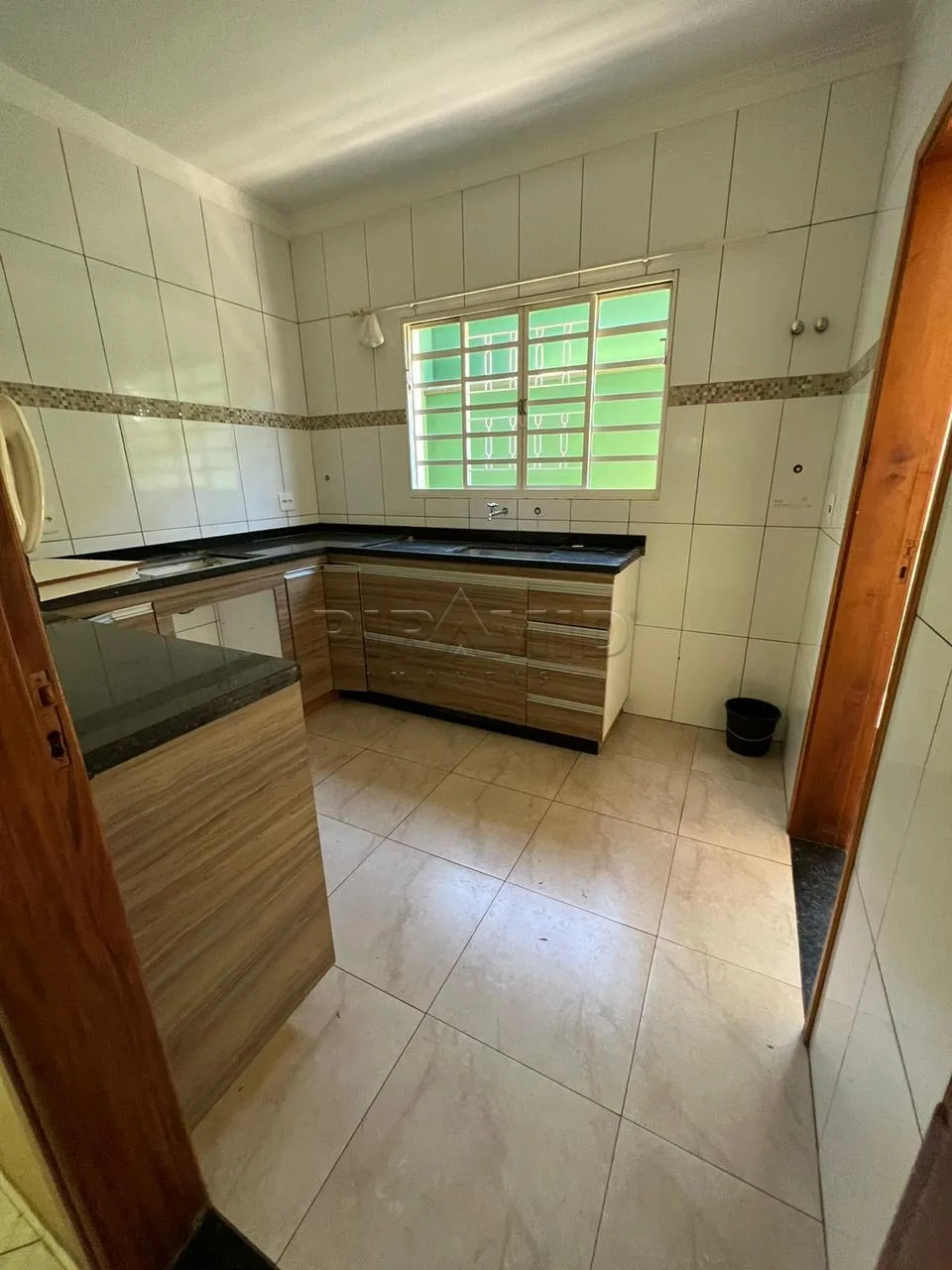 Alugar Casa / Padr&atilde;o em Ribeir&atilde;o Preto R$ 1.850,00 - Foto 6