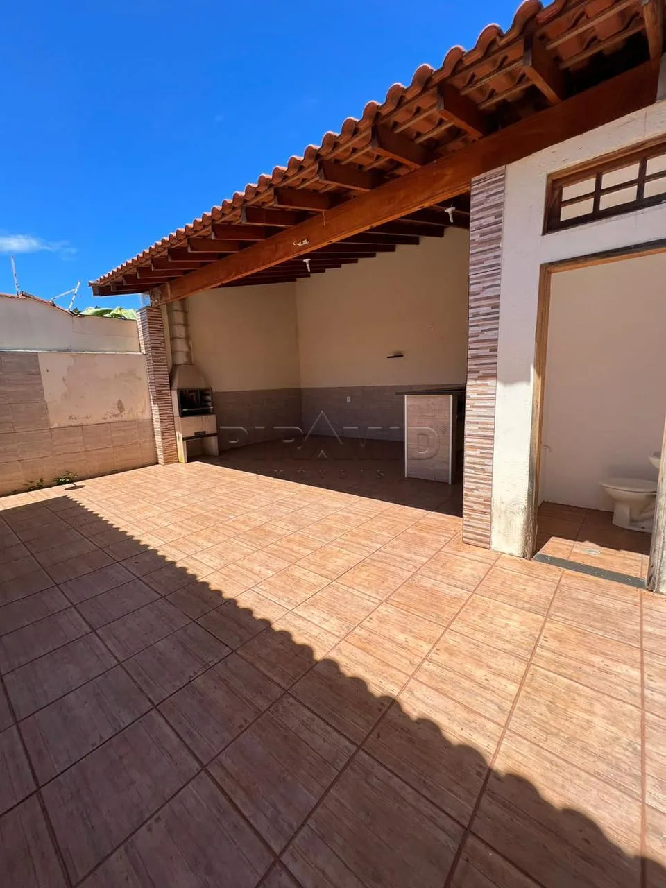 Alugar Casa / Padr&atilde;o em Ribeir&atilde;o Preto R$ 1.850,00 - Foto 10