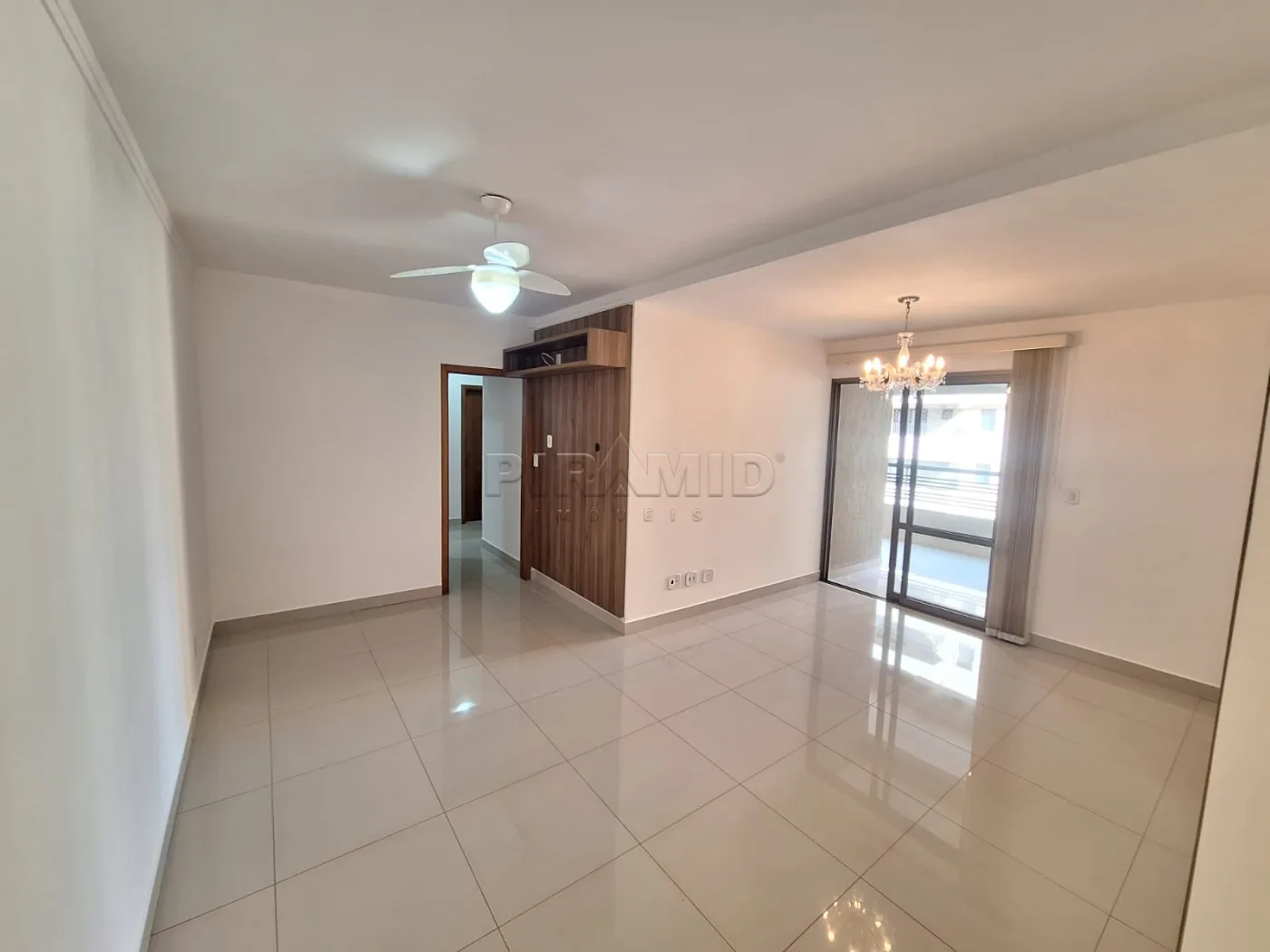 Alugar Apartamento / Padr&atilde;o em Ribeir&atilde;o Preto R$ 4.000,00 - Foto 1
