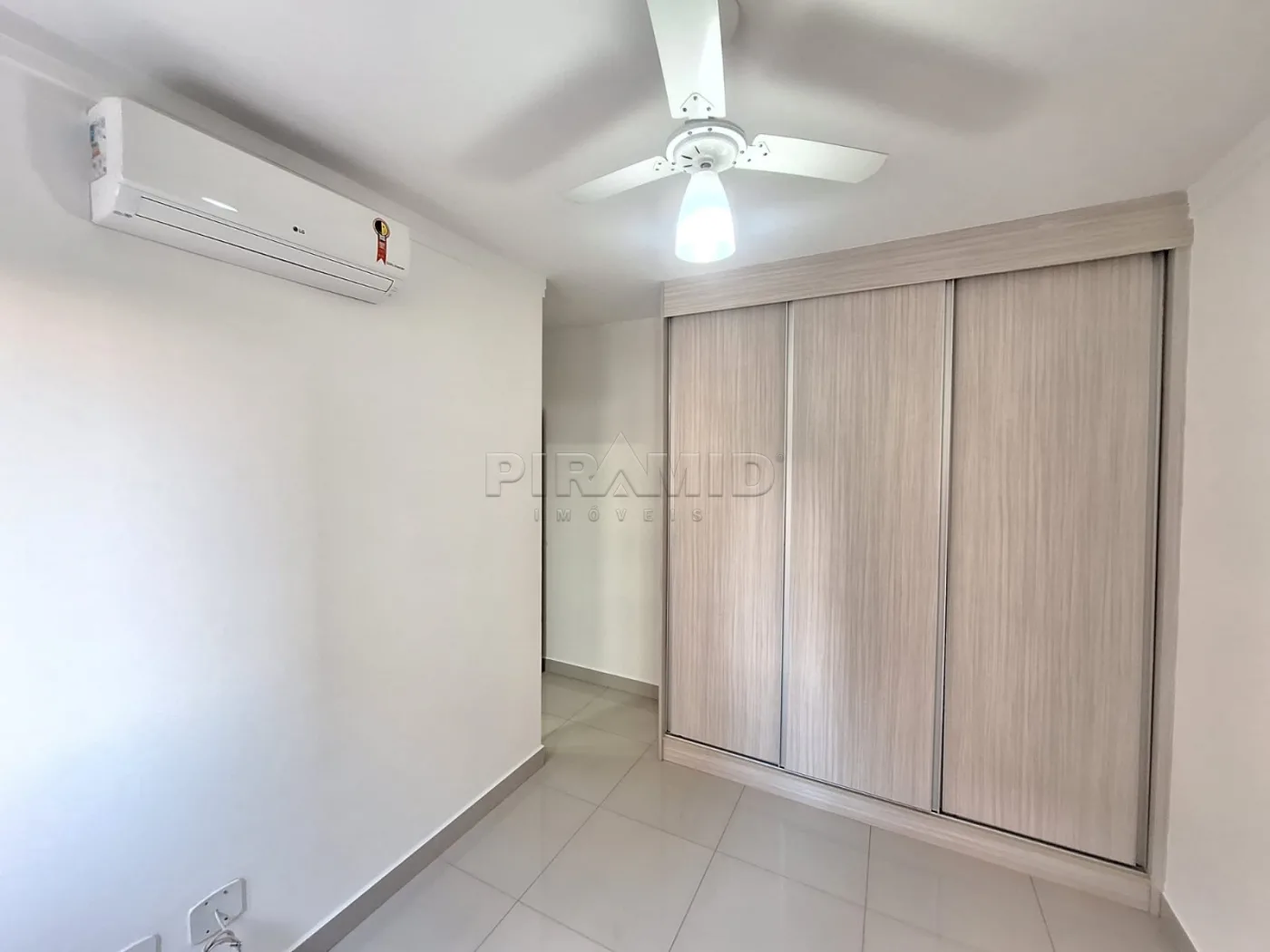 Alugar Apartamento / Padr&atilde;o em Ribeir&atilde;o Preto R$ 4.000,00 - Foto 12