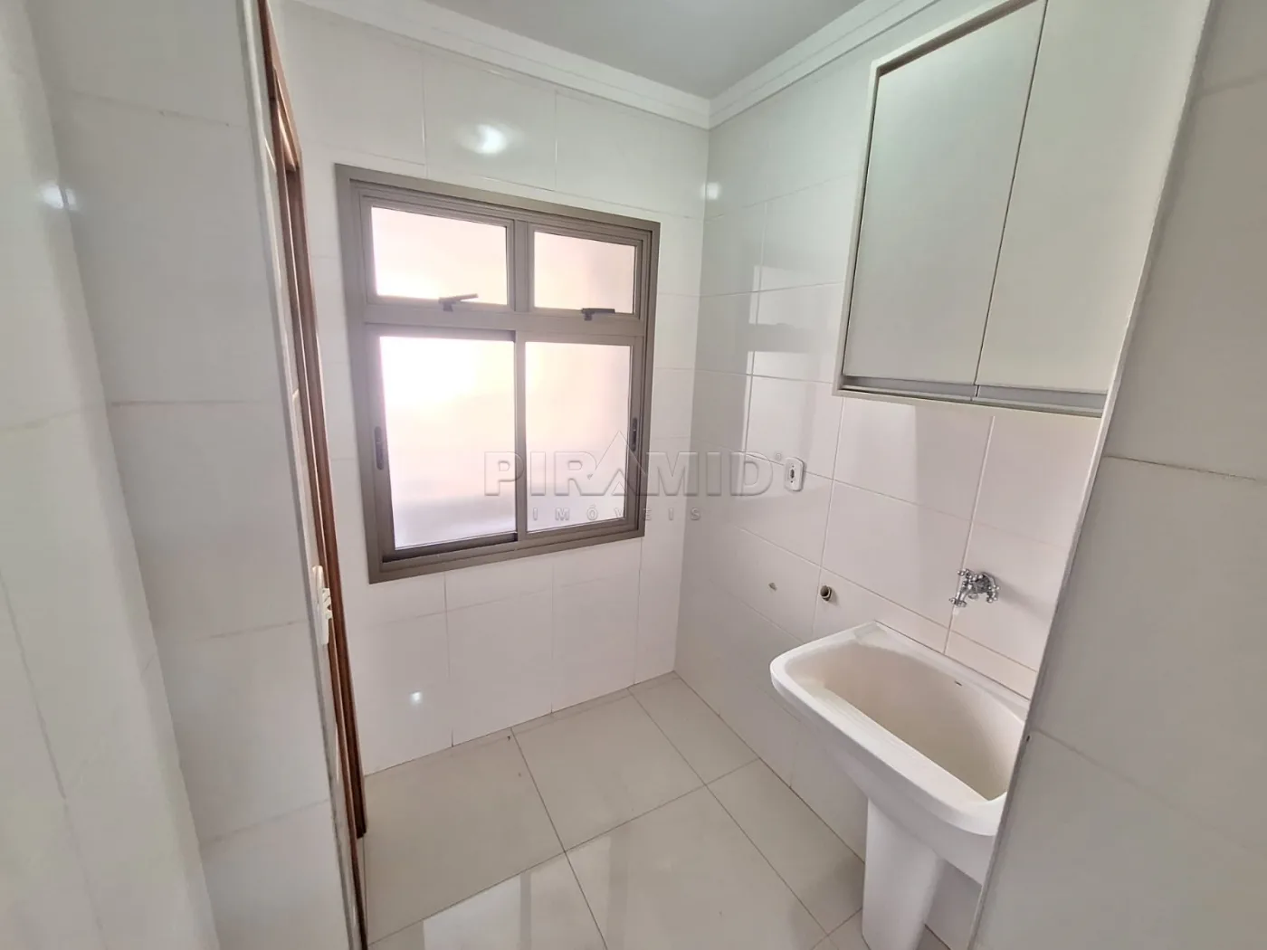 Alugar Apartamento / Padr&atilde;o em Ribeir&atilde;o Preto R$ 4.000,00 - Foto 22