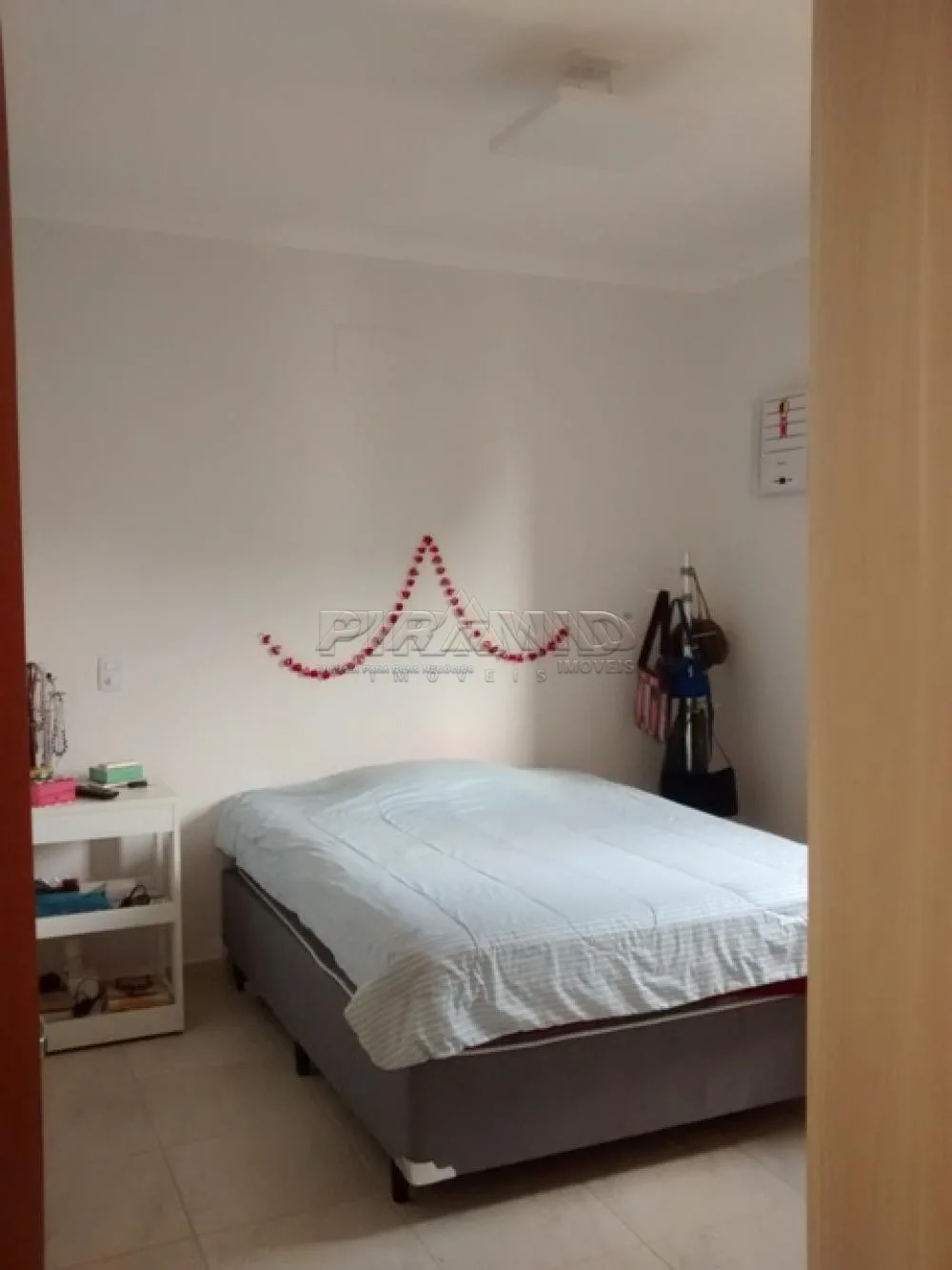 Alugar Apartamento / Padr&atilde;o em Ribeir&atilde;o Preto R$ 900,00 - Foto 5