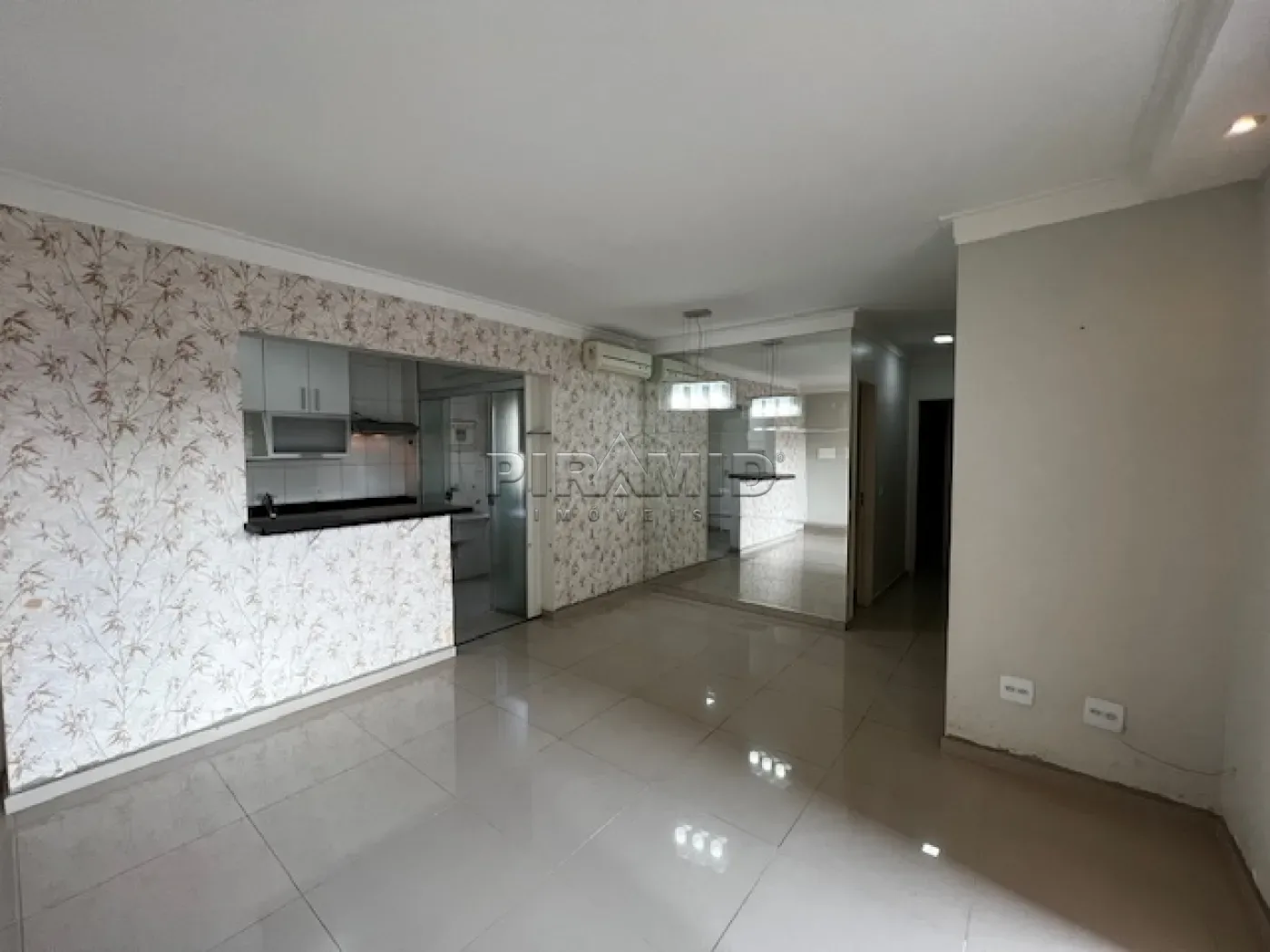 Alugar Apartamento / Padr&atilde;o em Ribeir&atilde;o Preto R$ 2.600,00 - Foto 1