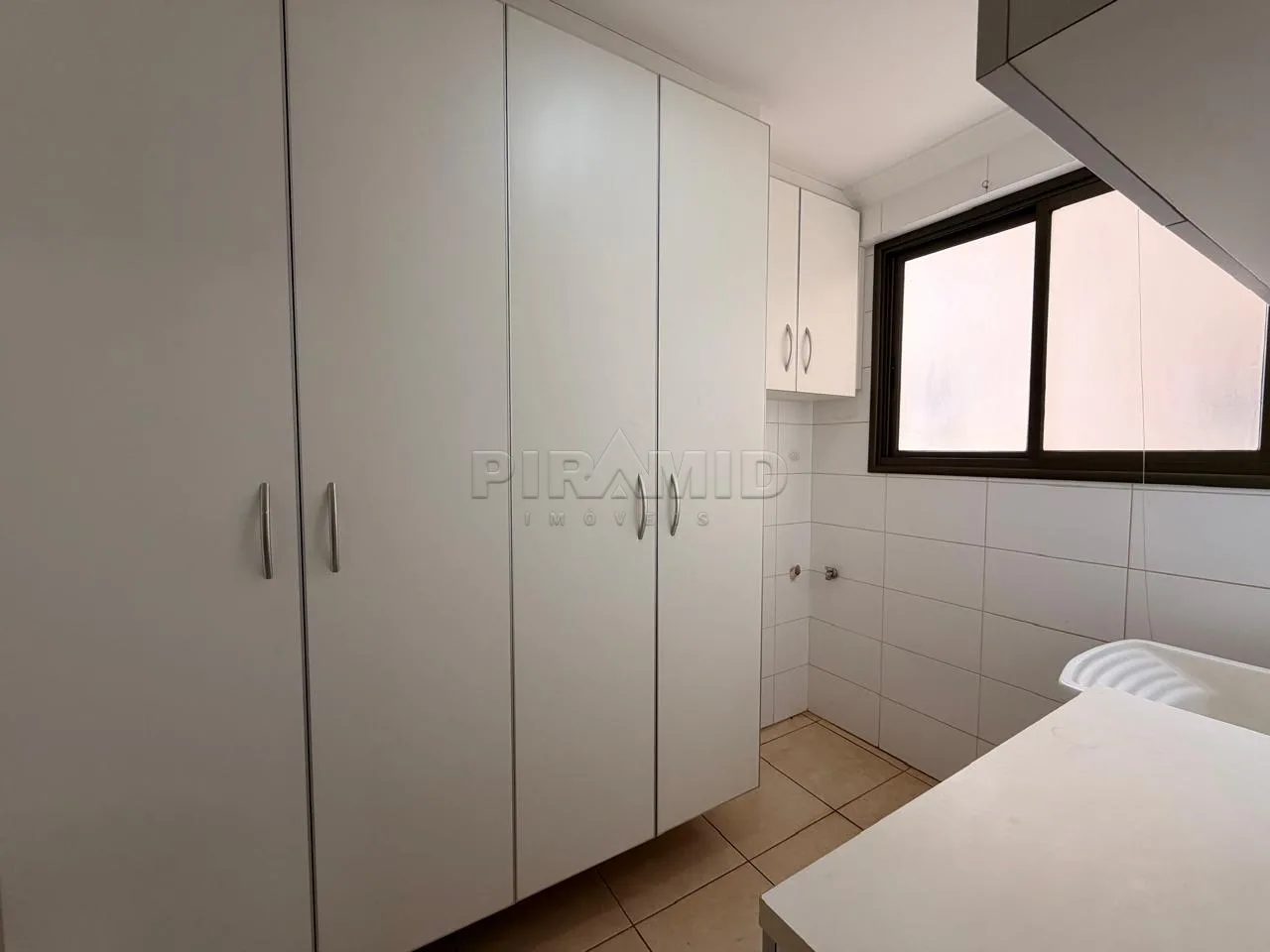 Alugar Apartamento / Padr&atilde;o em Ribeir&atilde;o Preto R$ 3.900,00 - Foto 11