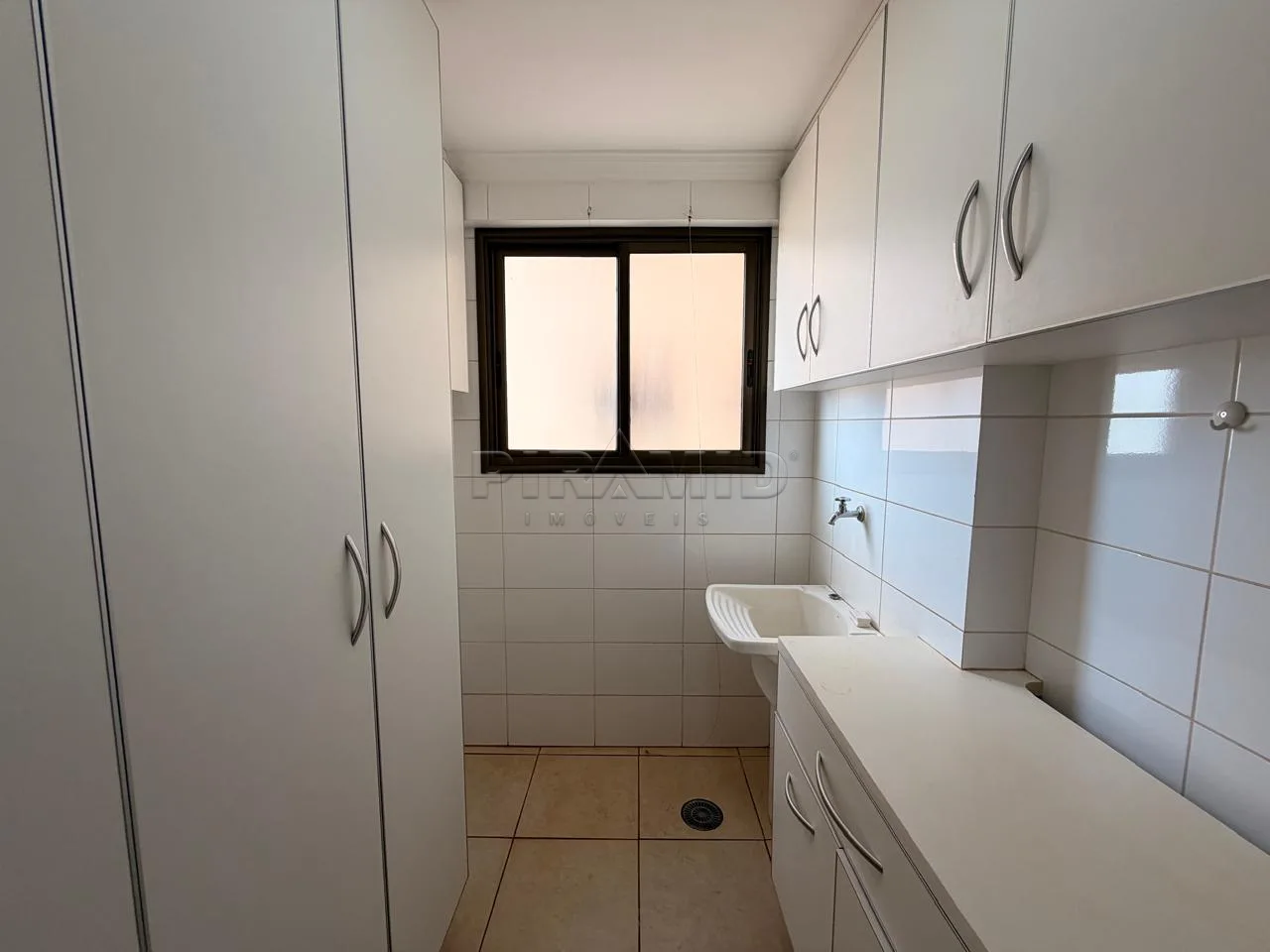 Alugar Apartamento / Padr&atilde;o em Ribeir&atilde;o Preto R$ 3.900,00 - Foto 12