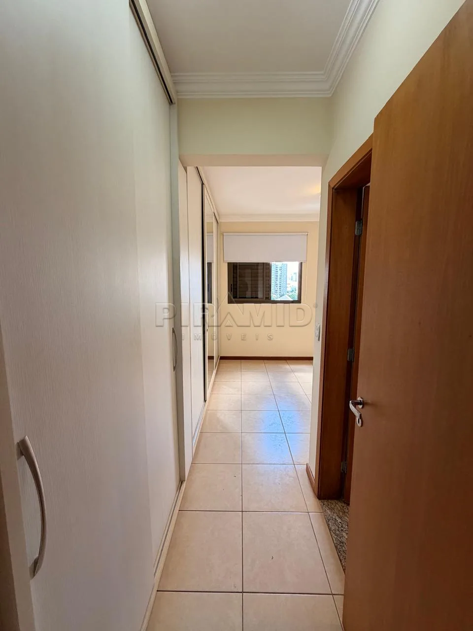 Alugar Apartamento / Padr&atilde;o em Ribeir&atilde;o Preto R$ 3.900,00 - Foto 17