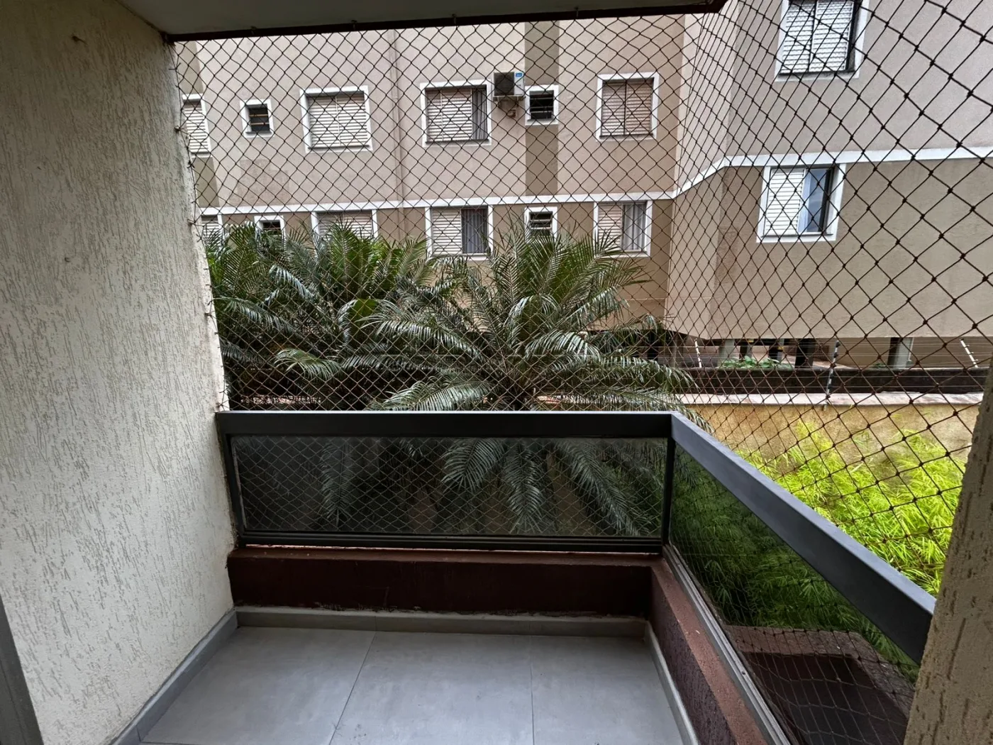 Alugar Apartamento / Padr&atilde;o em Ribeir&atilde;o Preto R$ 2.200,00 - Foto 2